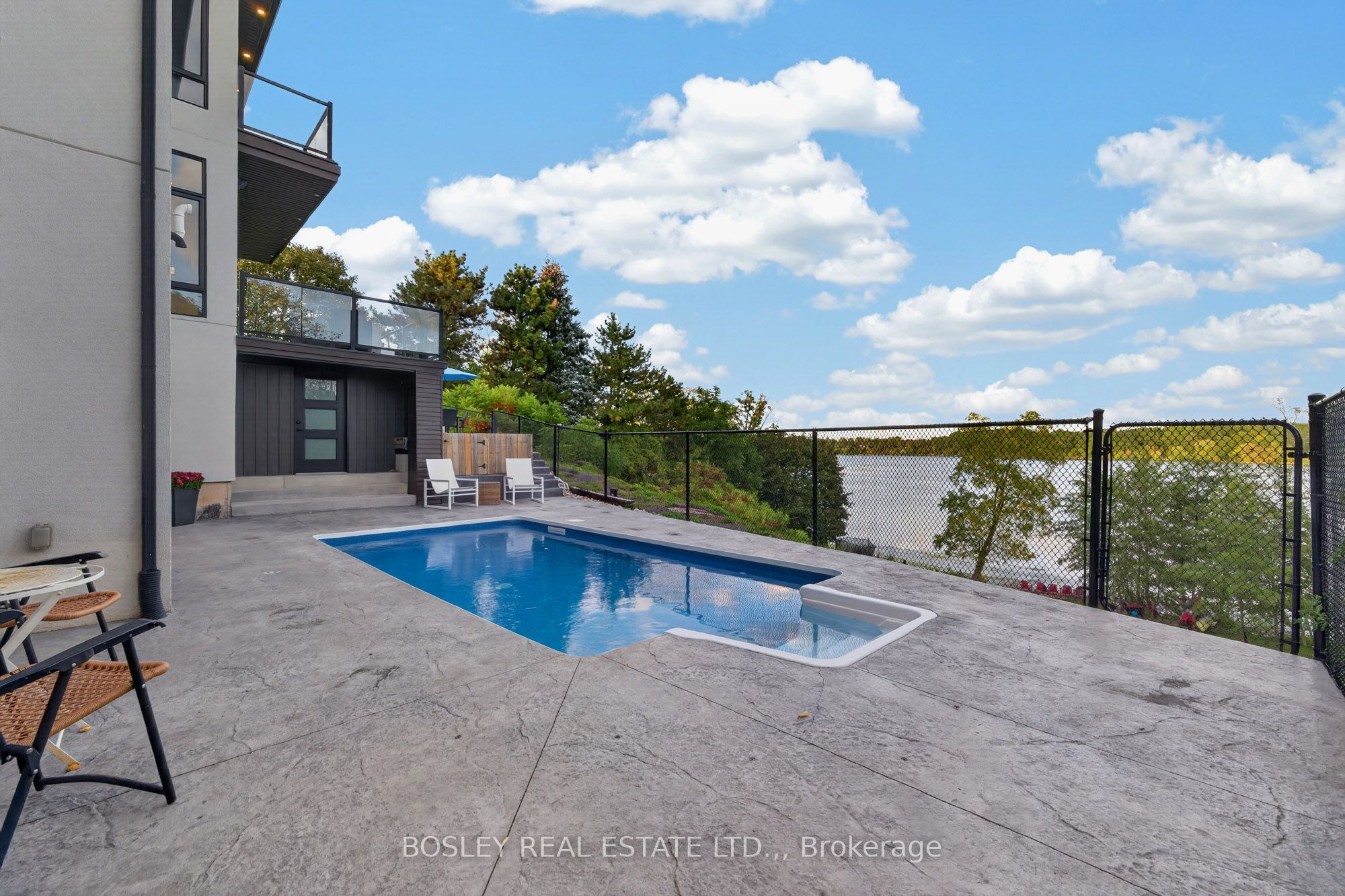 360b Martindale Road Property Photo 26