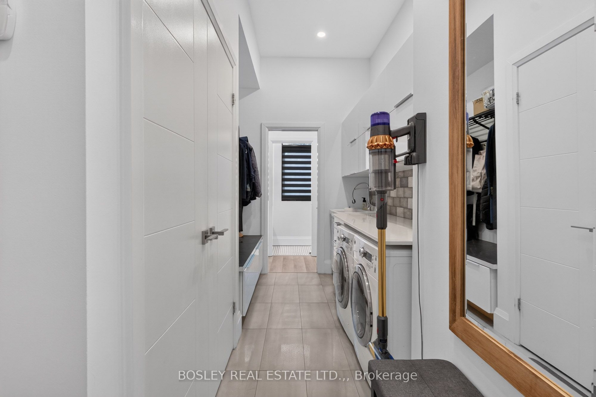 360b Martindale Road Property Photo 28