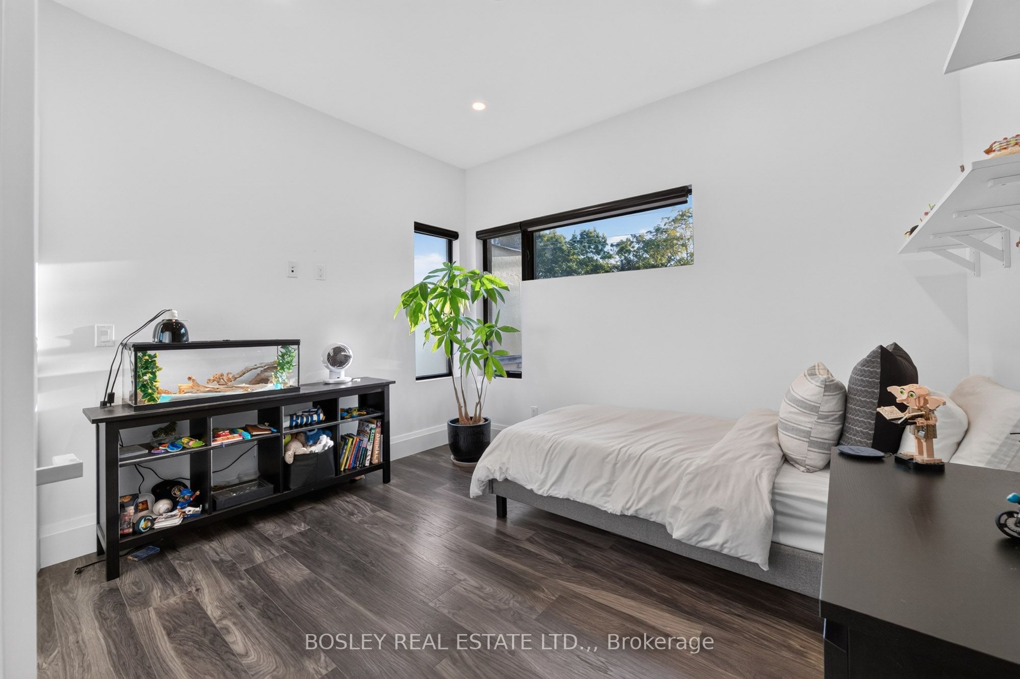 360b Martindale Road Property Photo 32