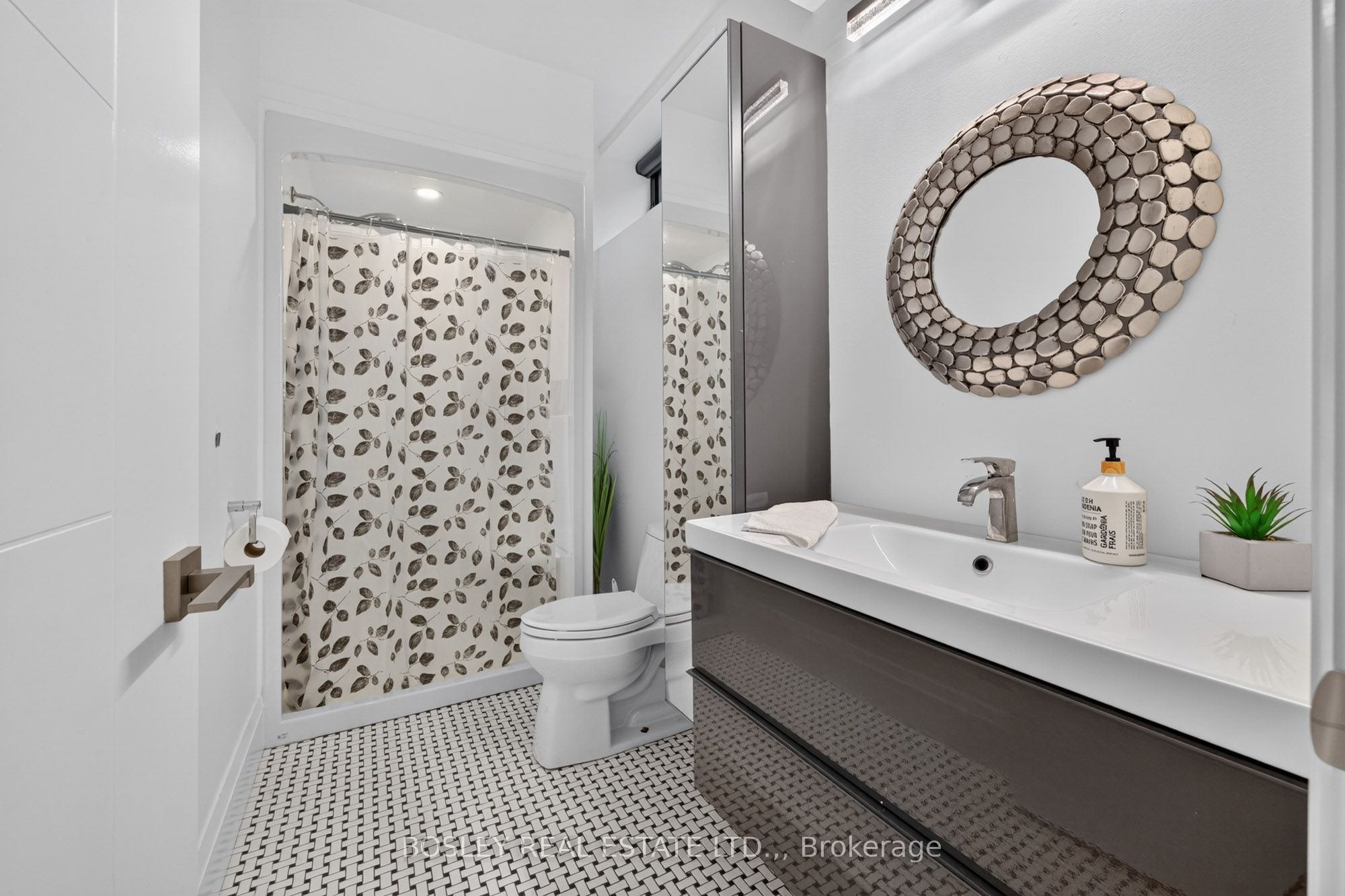 360b Martindale Road Property Photo 41