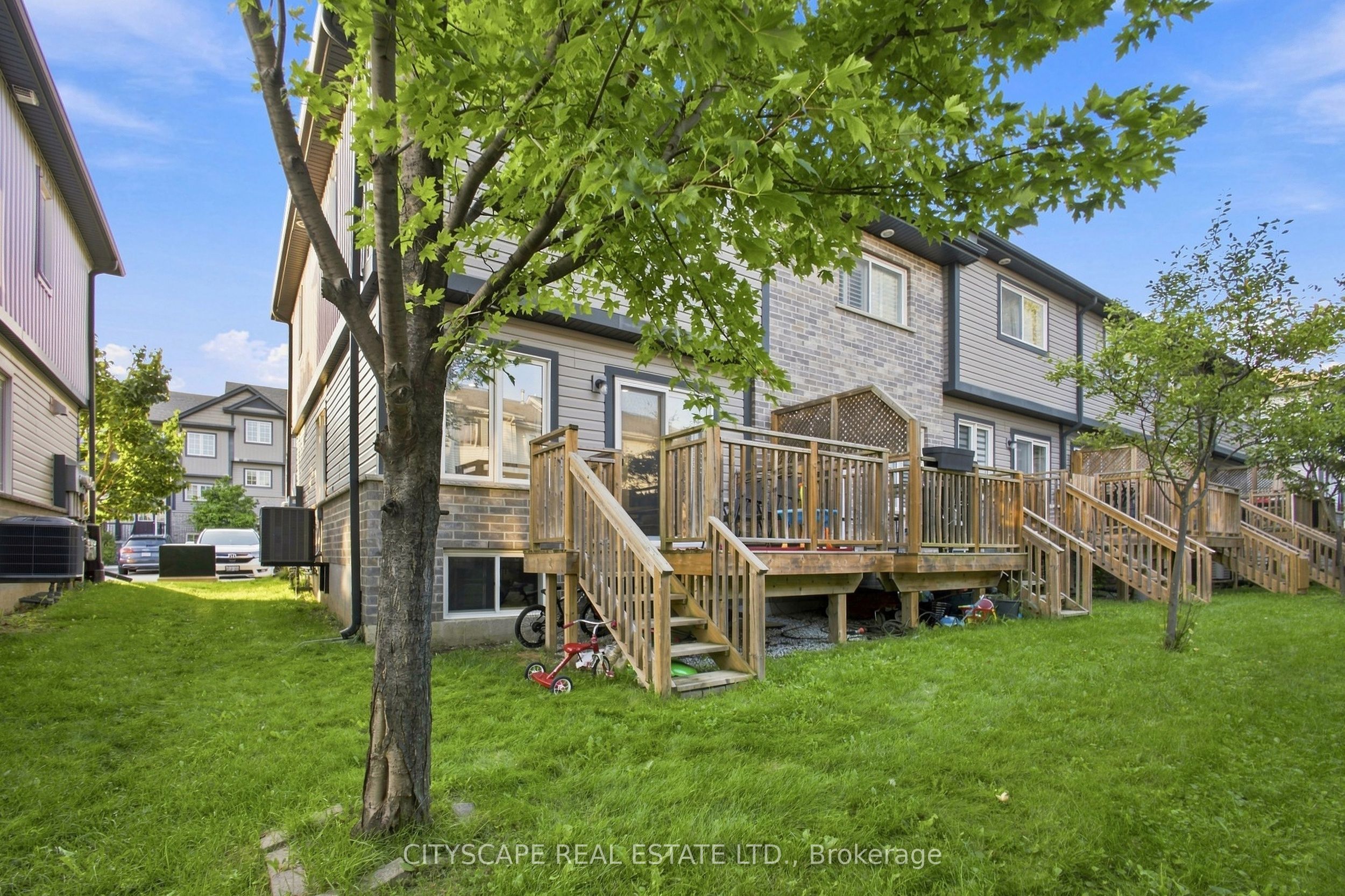 350 Dundas Street S 37 Property Photo 45
