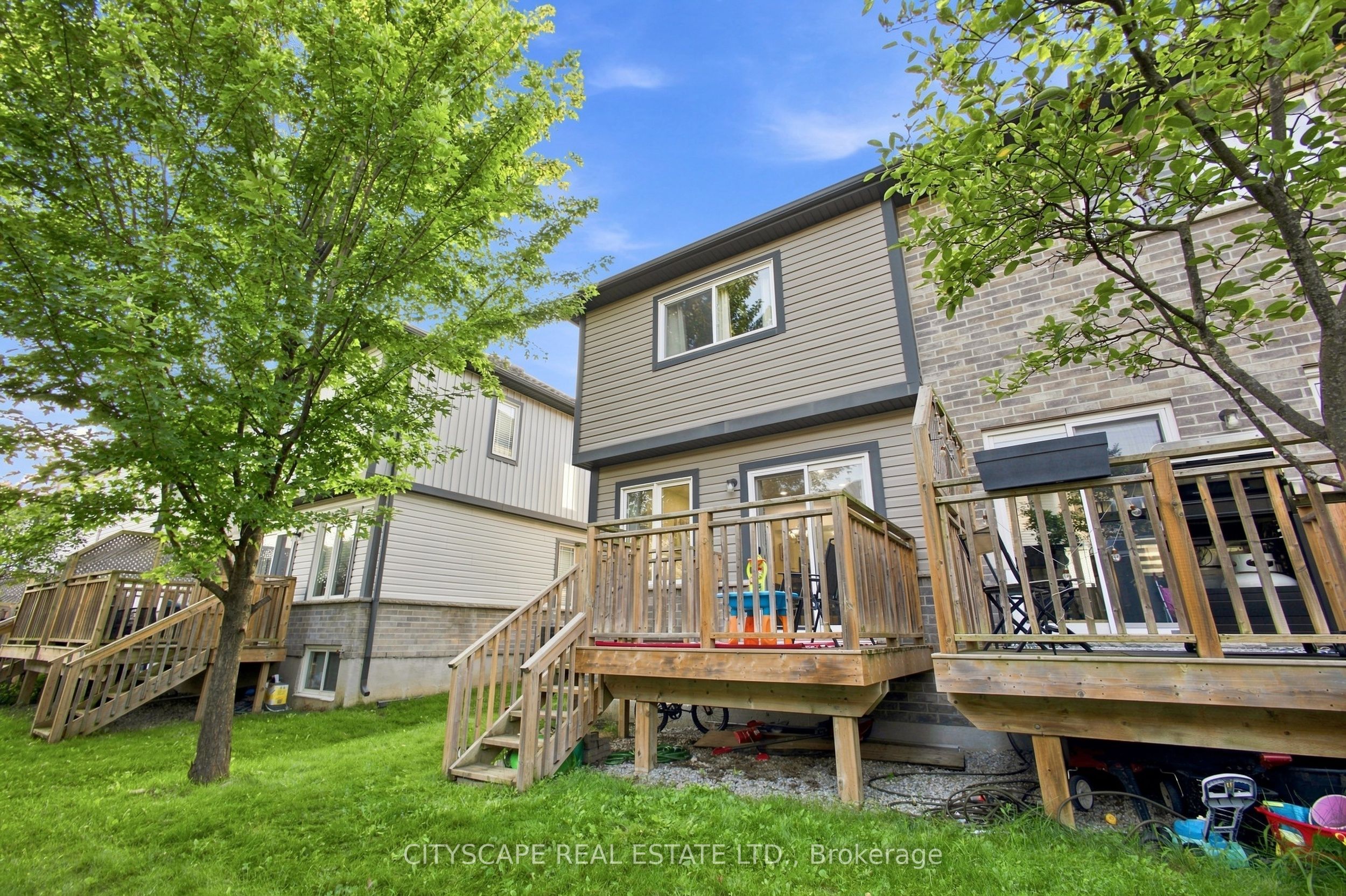 350 Dundas Street S 37 Property Photo 47