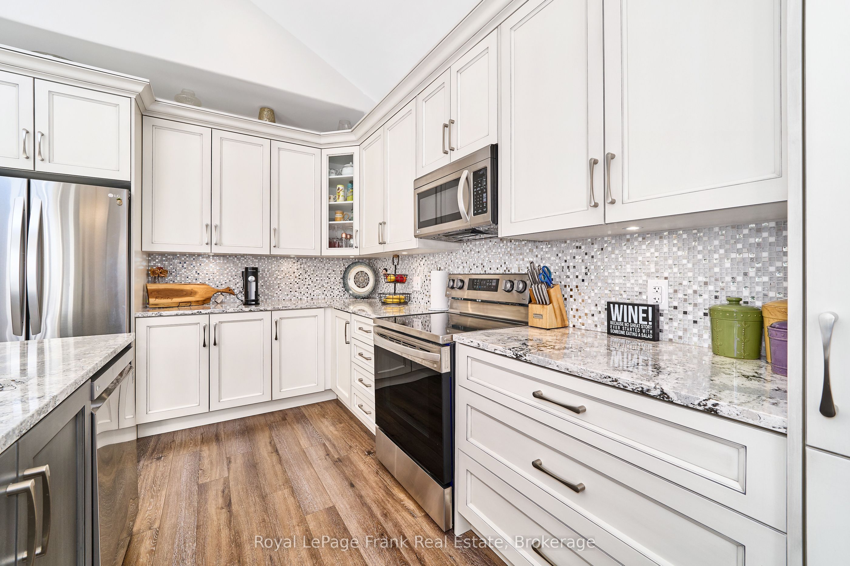 11 Drummond Street Property Photo 16