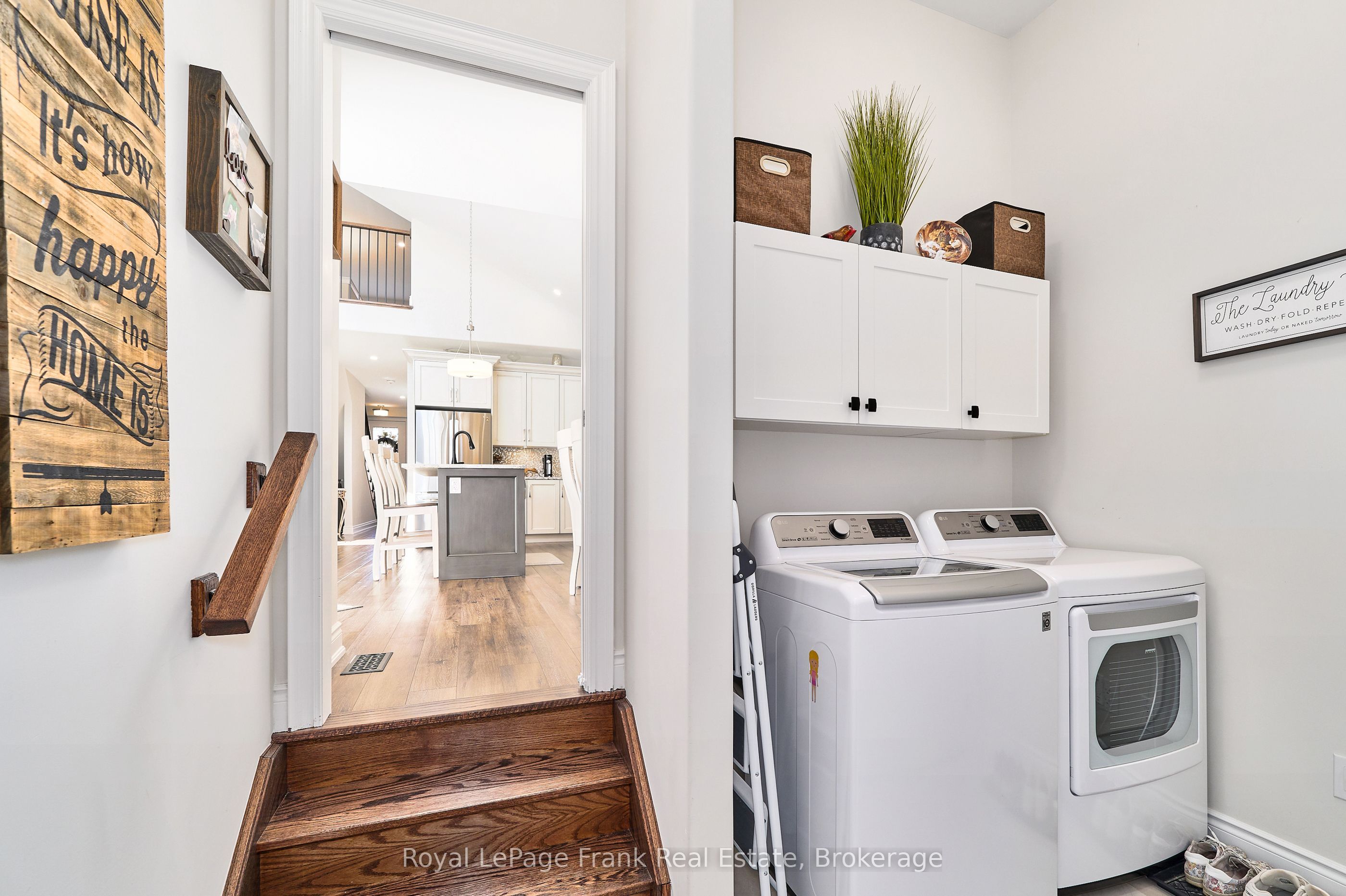 11 Drummond Street Property Photo 18