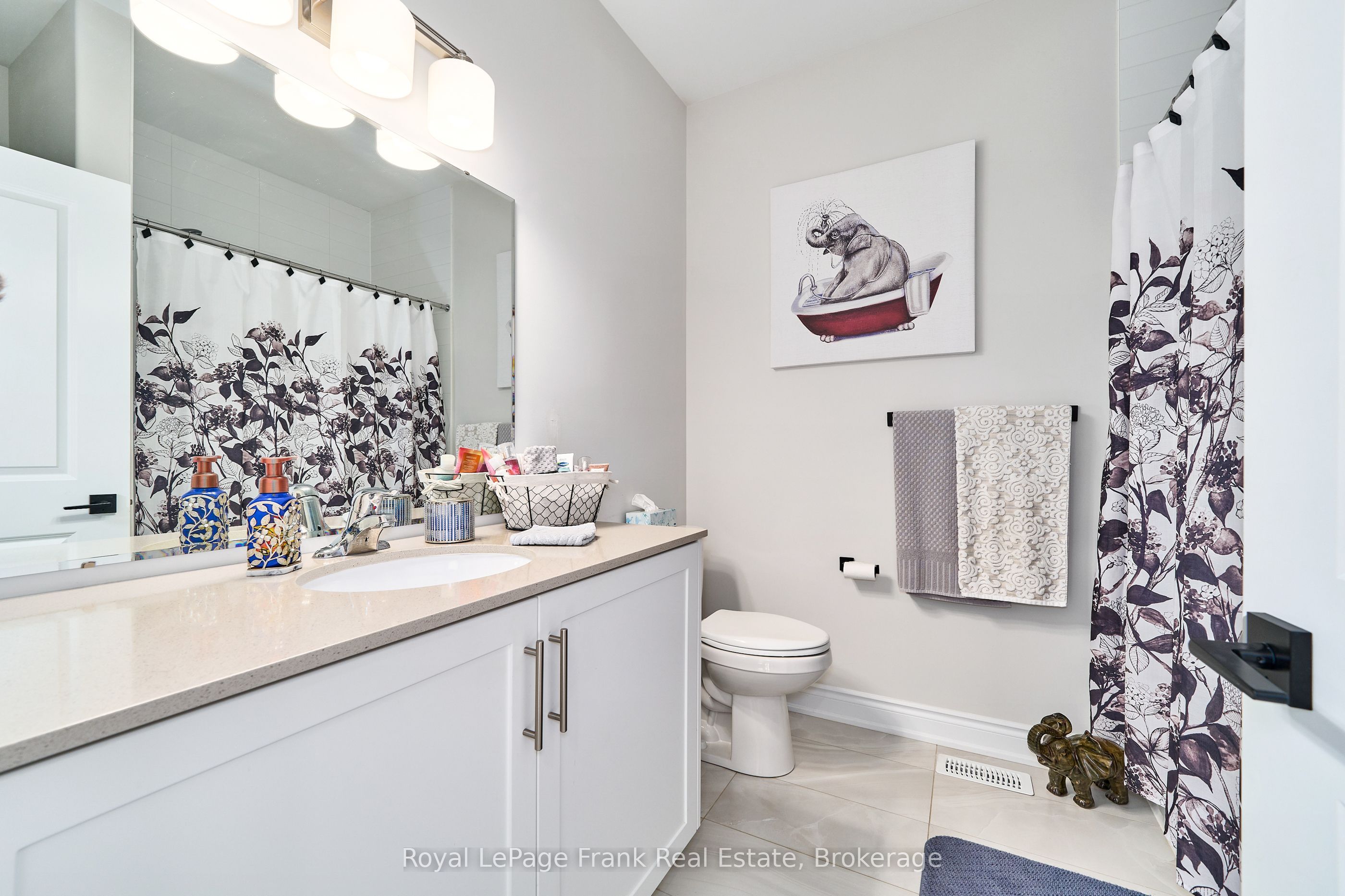 11 Drummond Street Property Photo 30