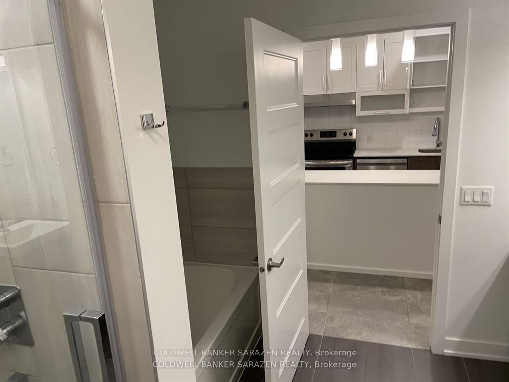 200 Inlet Private 1203 Property Photo 11