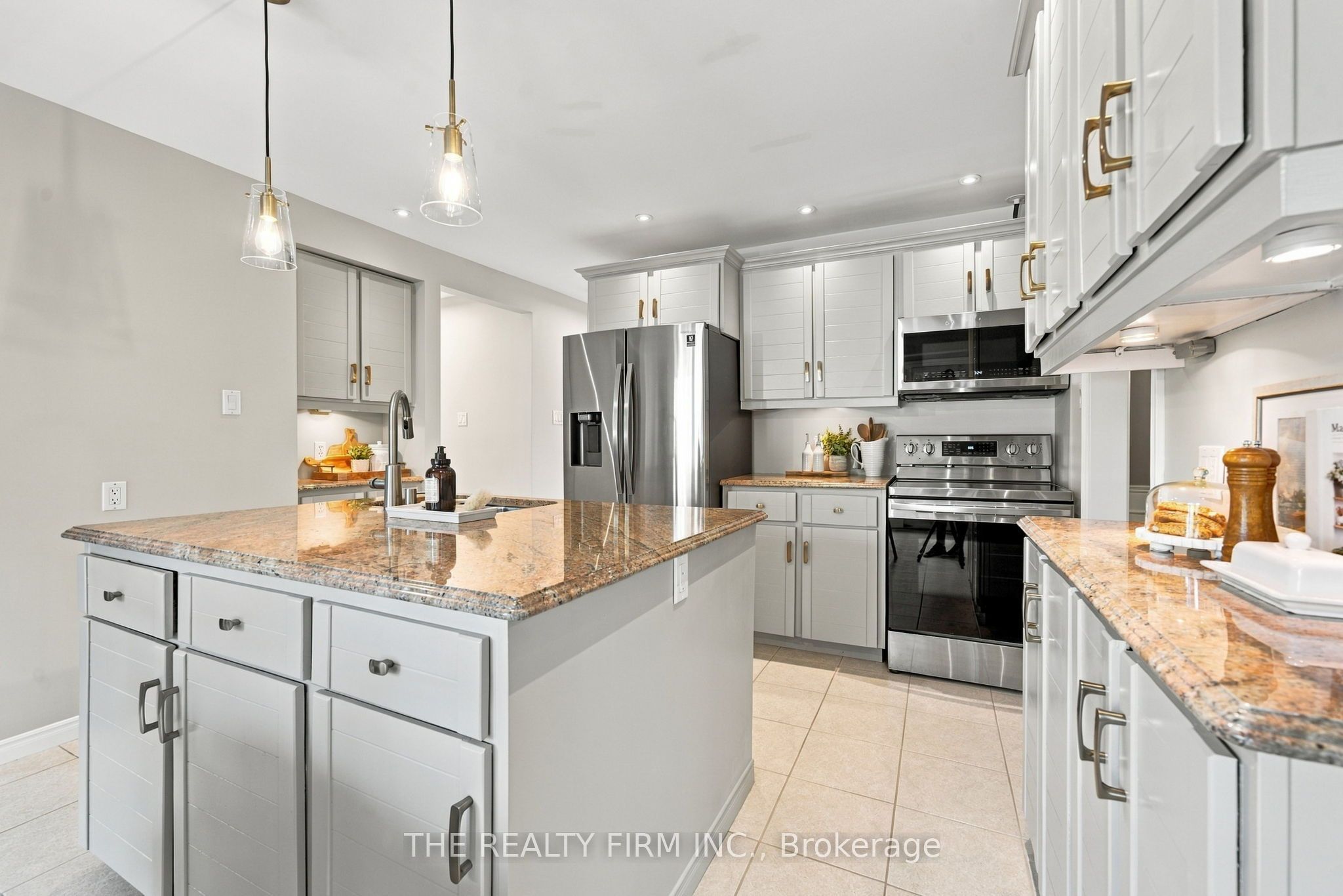 43 Fairlane Crescent Property Photo 11