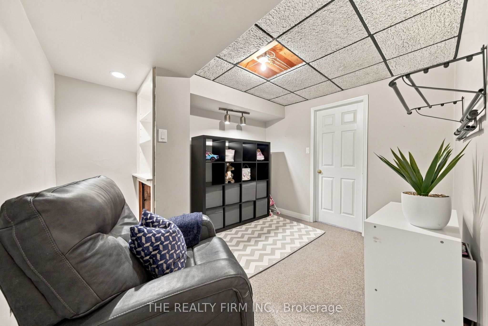 43 Fairlane Crescent Property Photo 33