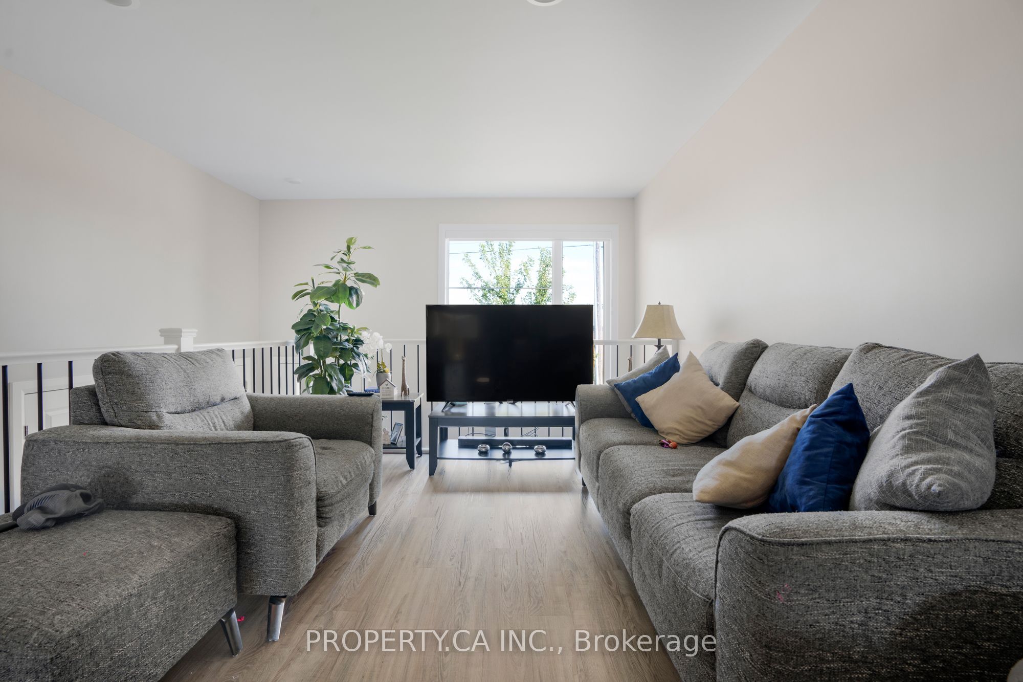 149 Howard Road Property Photo 5