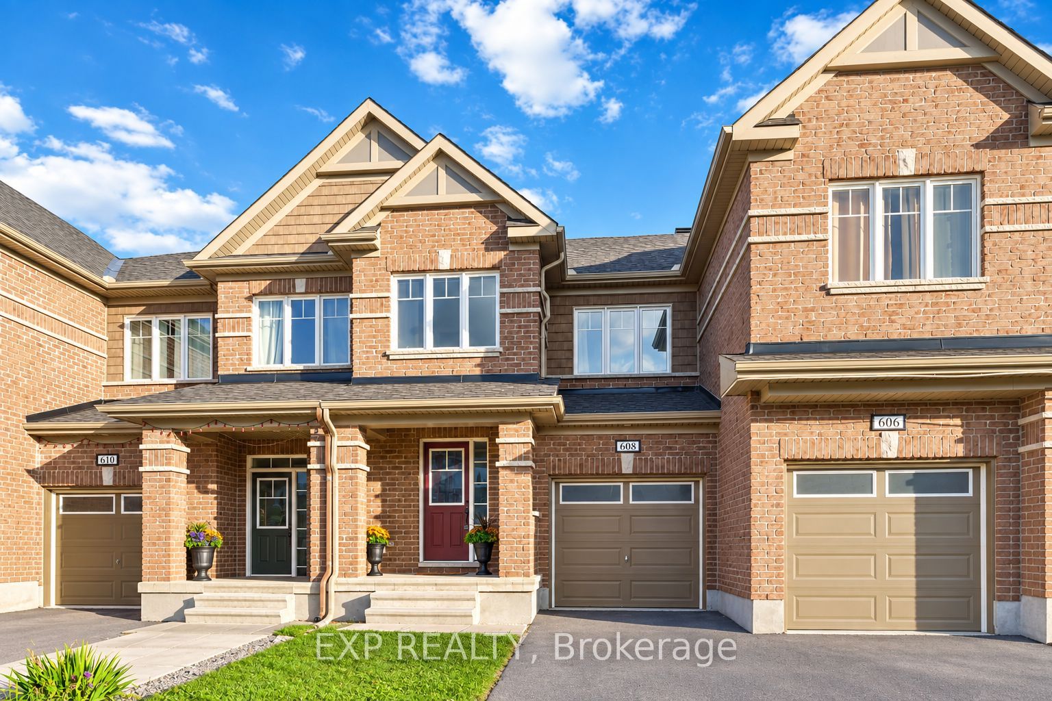 608 Parade Drive Property Photo 1