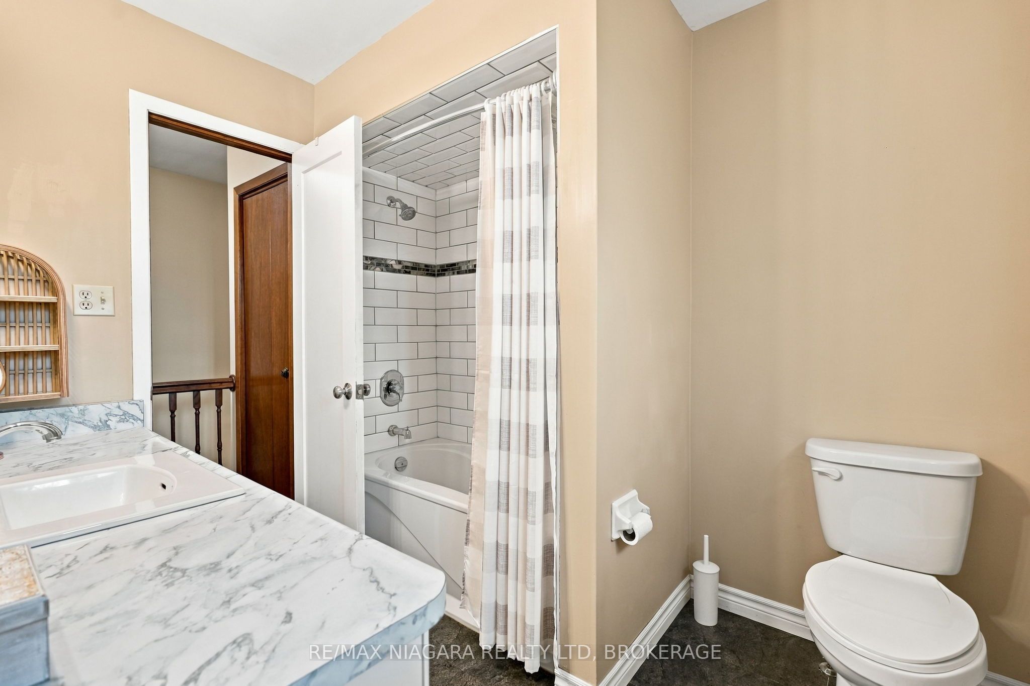 13 Chatham Road Property Photo 16