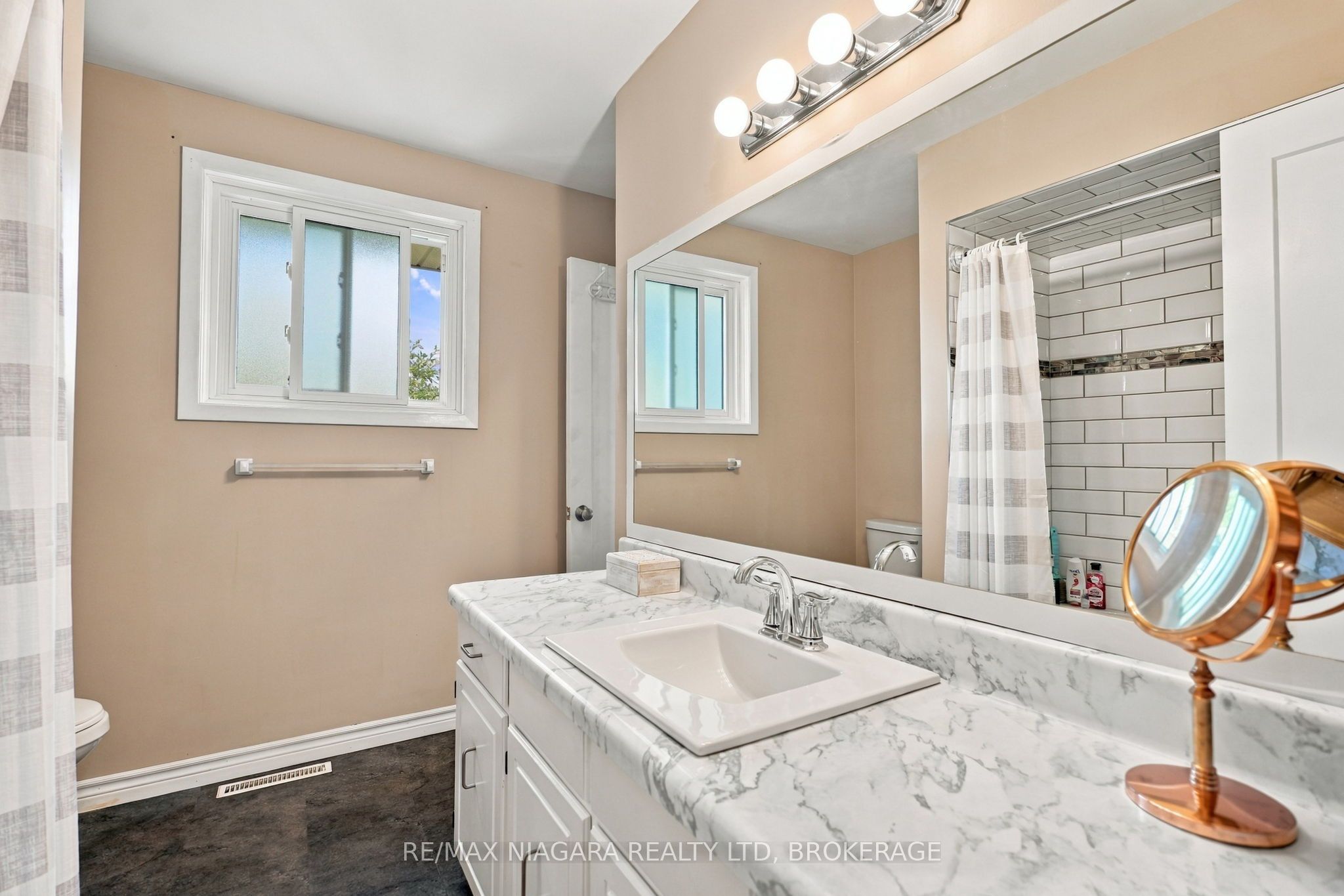 13 Chatham Road Property Photo 18