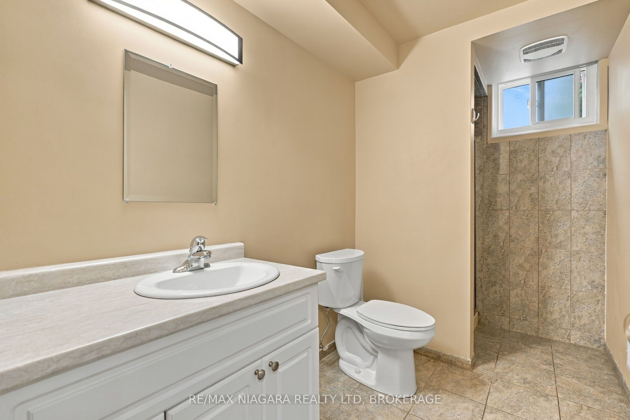 13 Chatham Road Property Photo 23