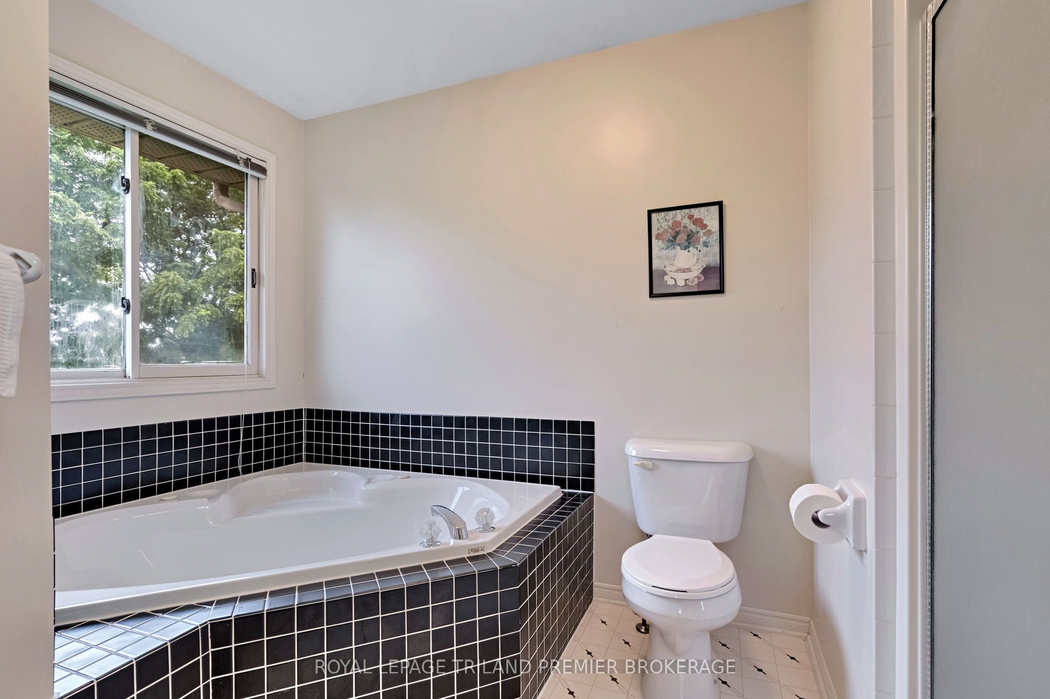 74 Napoleon Drive Property Photo 30