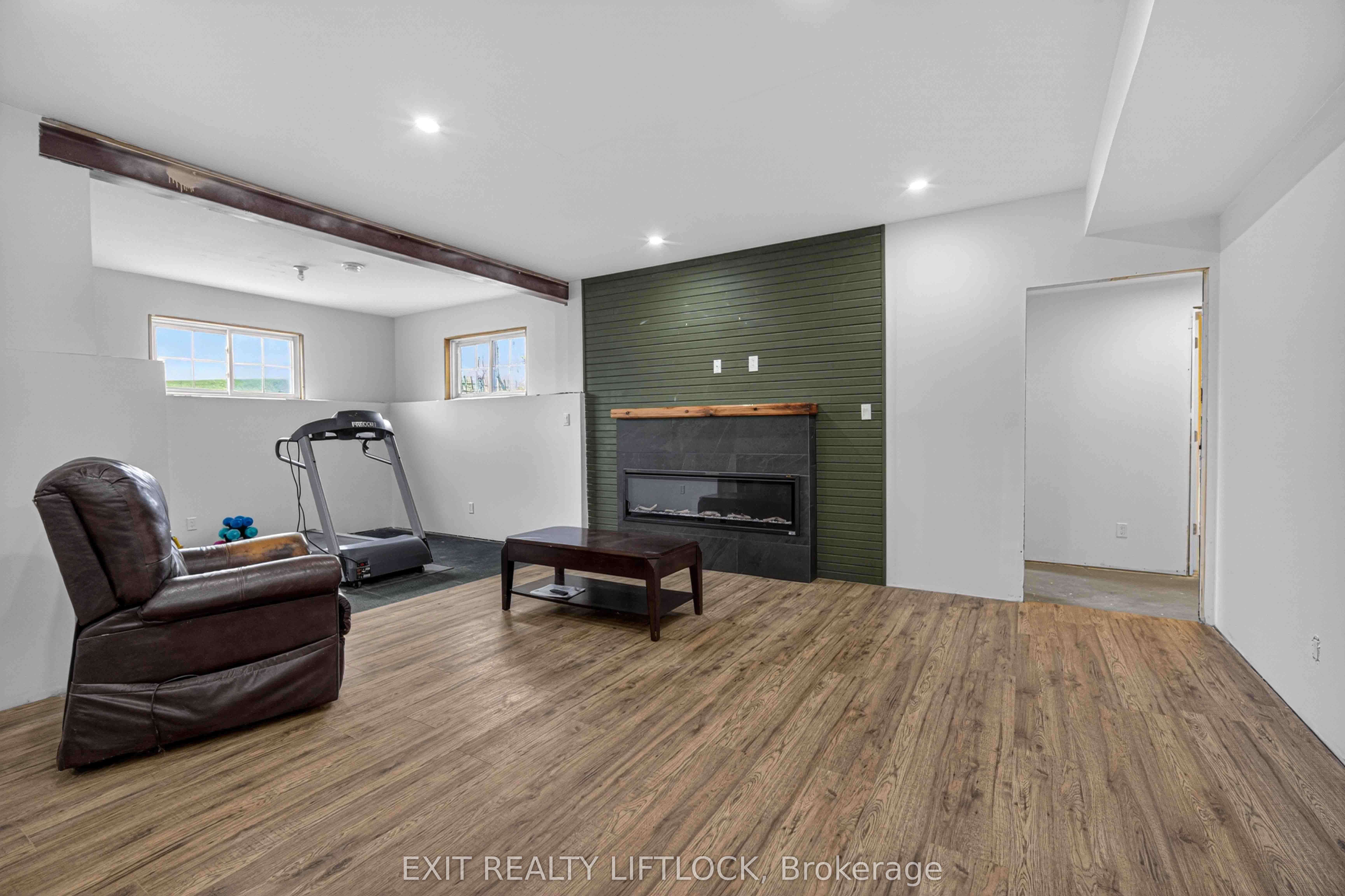 1479 Webster Road Property Photo 27