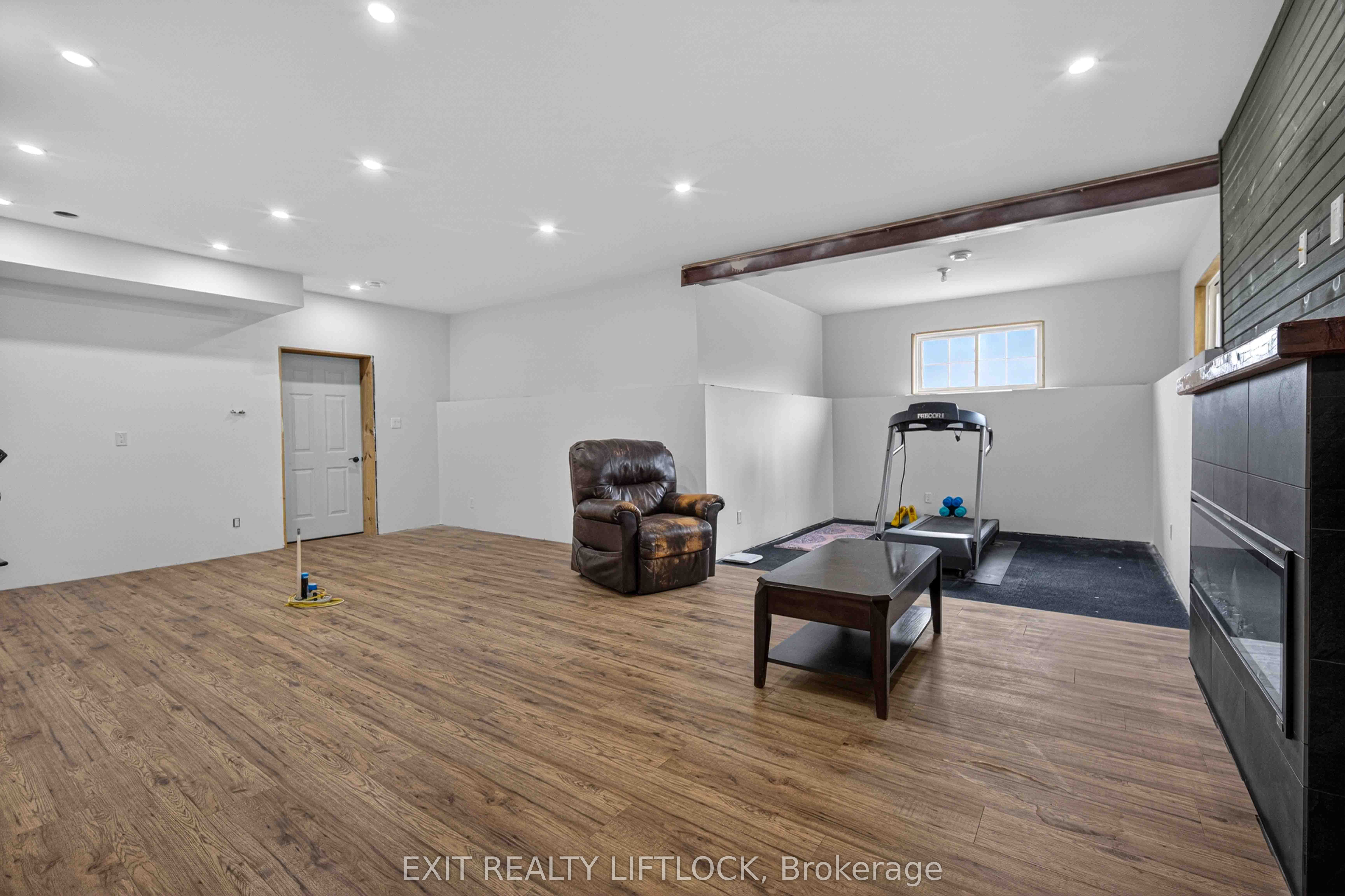 1479 Webster Road Property Photo 29