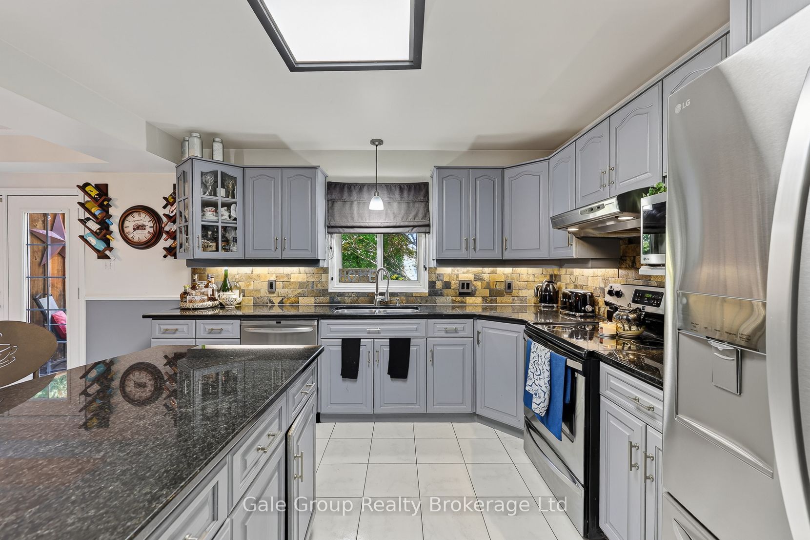 20 Daniel Street Property Photo 14