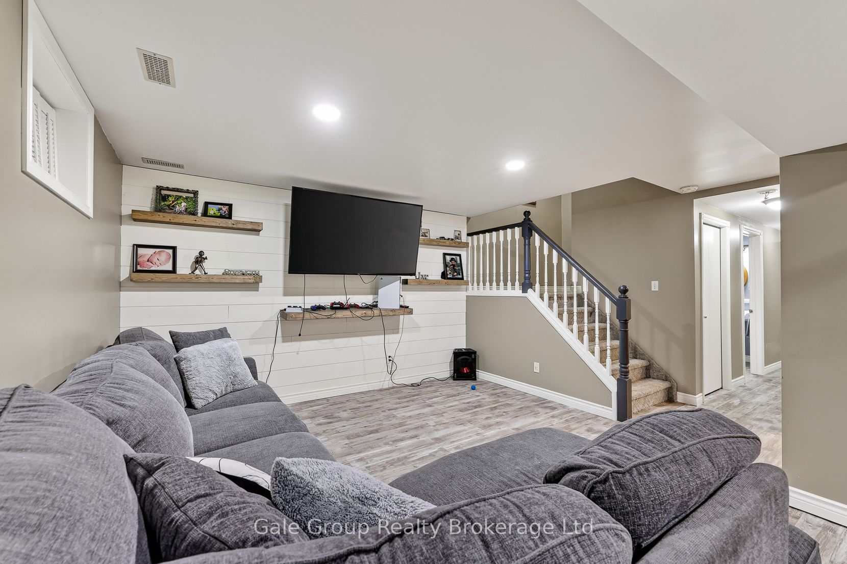20 Daniel Street Property Photo 21
