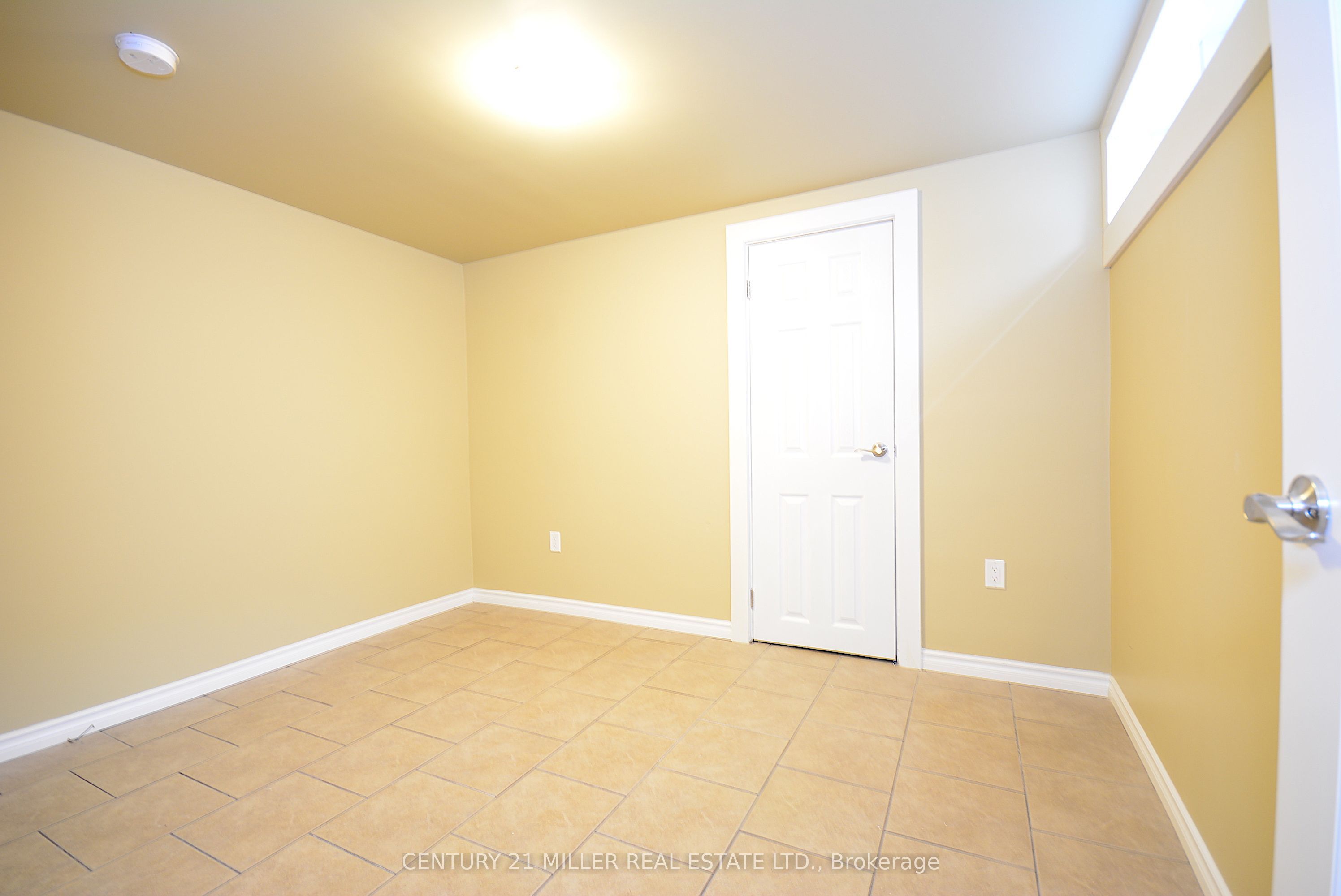 171 Rykert Street 2 Property Photo 6