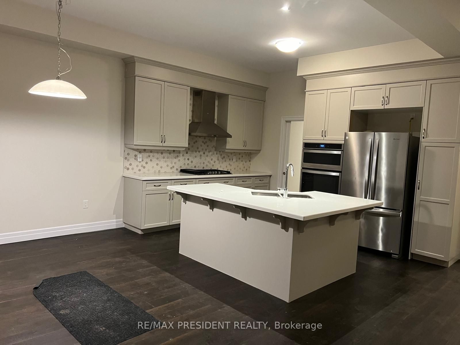 106 Greenwich Avenue Property Photo 16