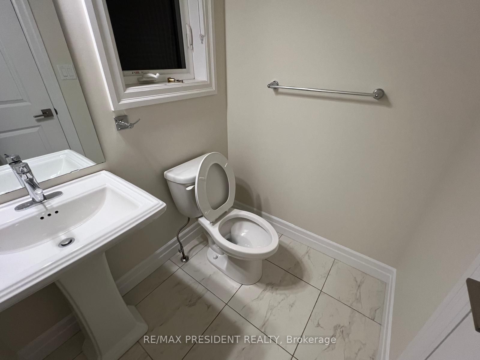 106 Greenwich Avenue Property Photo 21