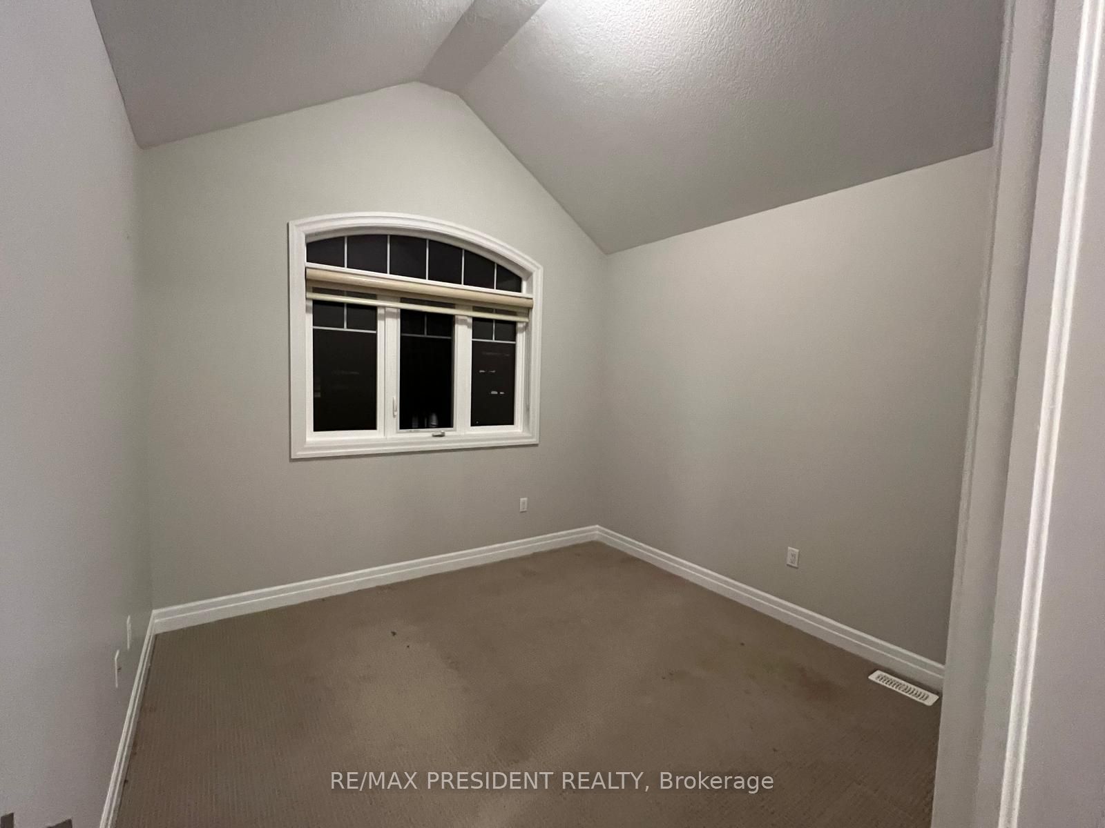 106 Greenwich Avenue Property Photo 28