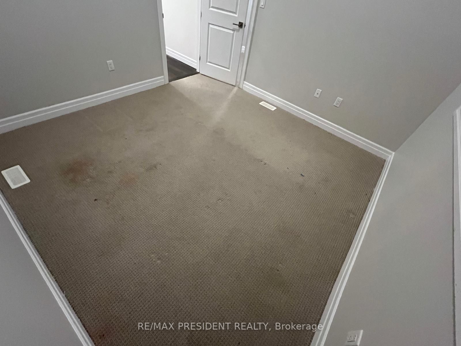 106 Greenwich Avenue Property Photo 30