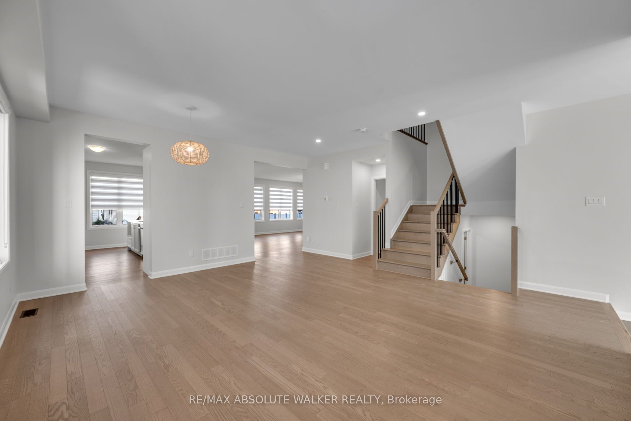 763 Shoal Street Property Photo 8