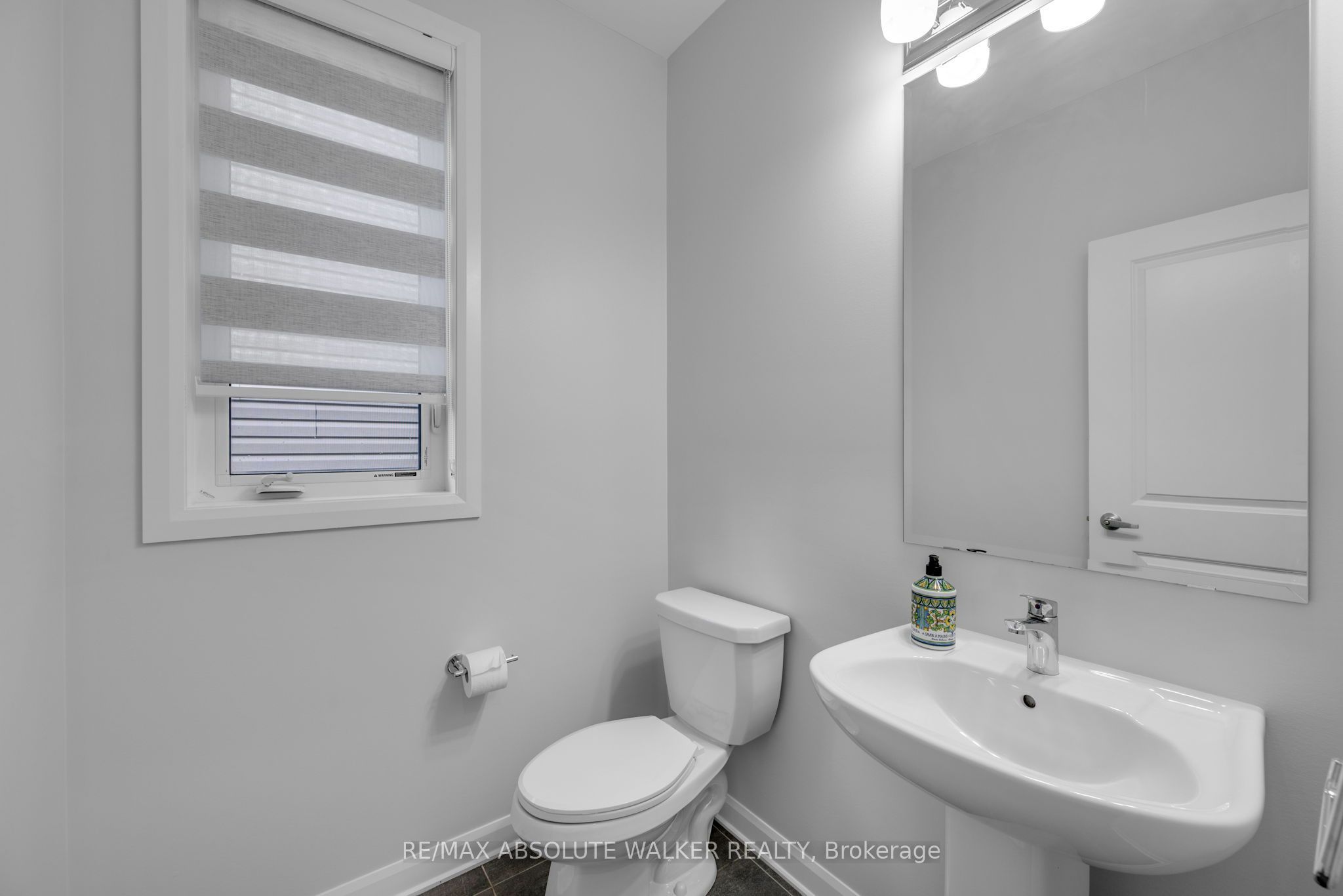 763 Shoal Street Property Photo 18