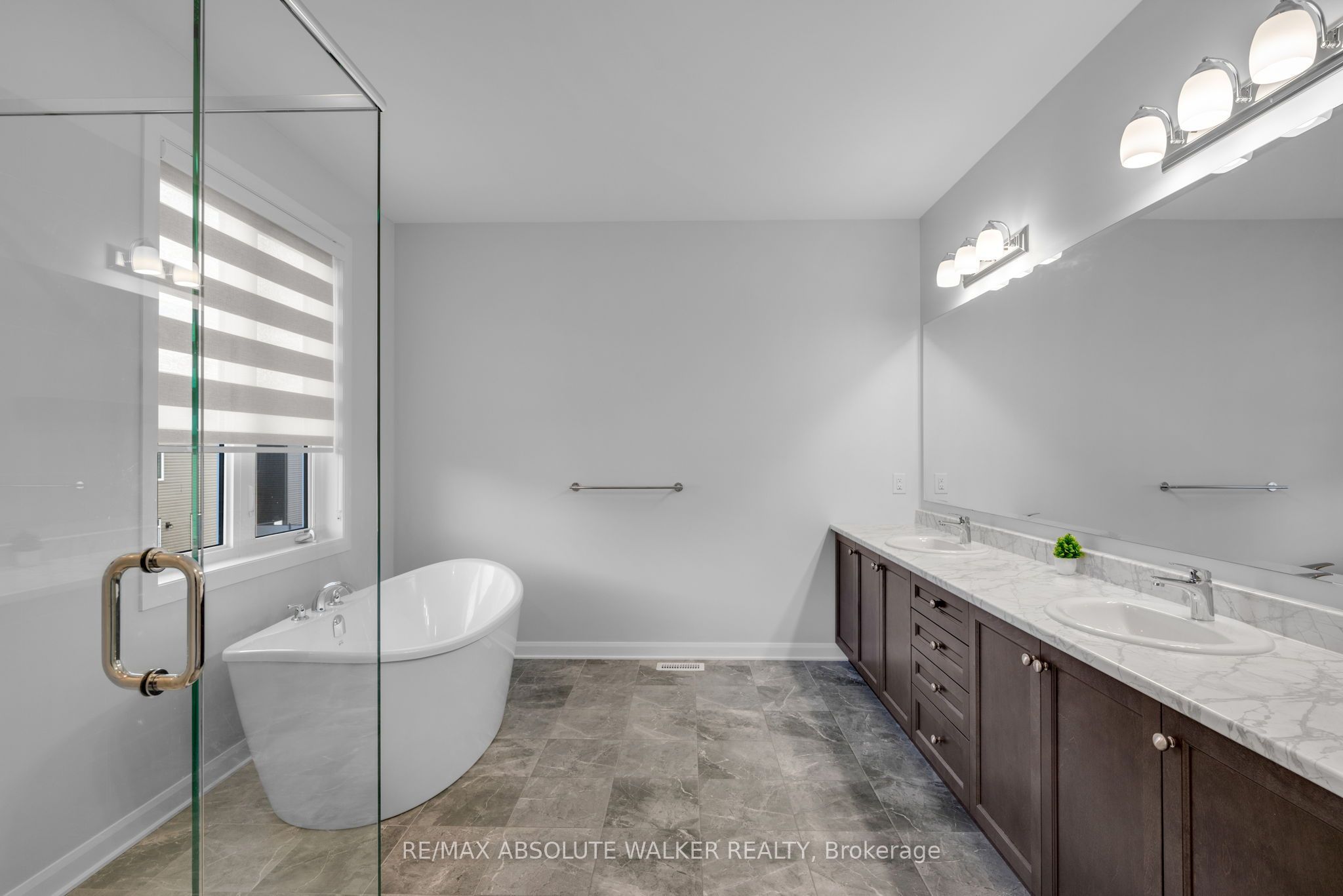 763 Shoal Street Property Photo 25