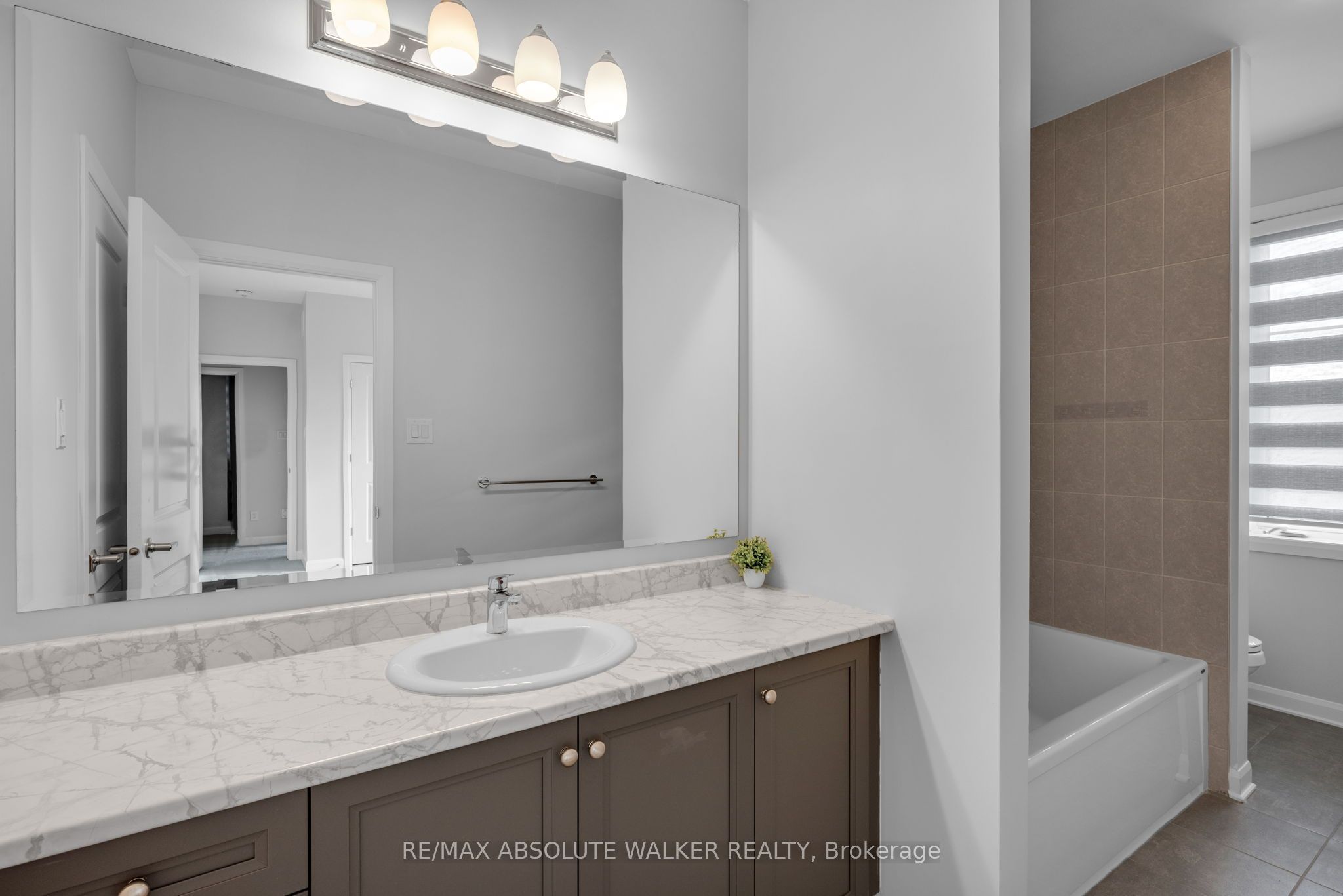 763 Shoal Street Property Photo 29