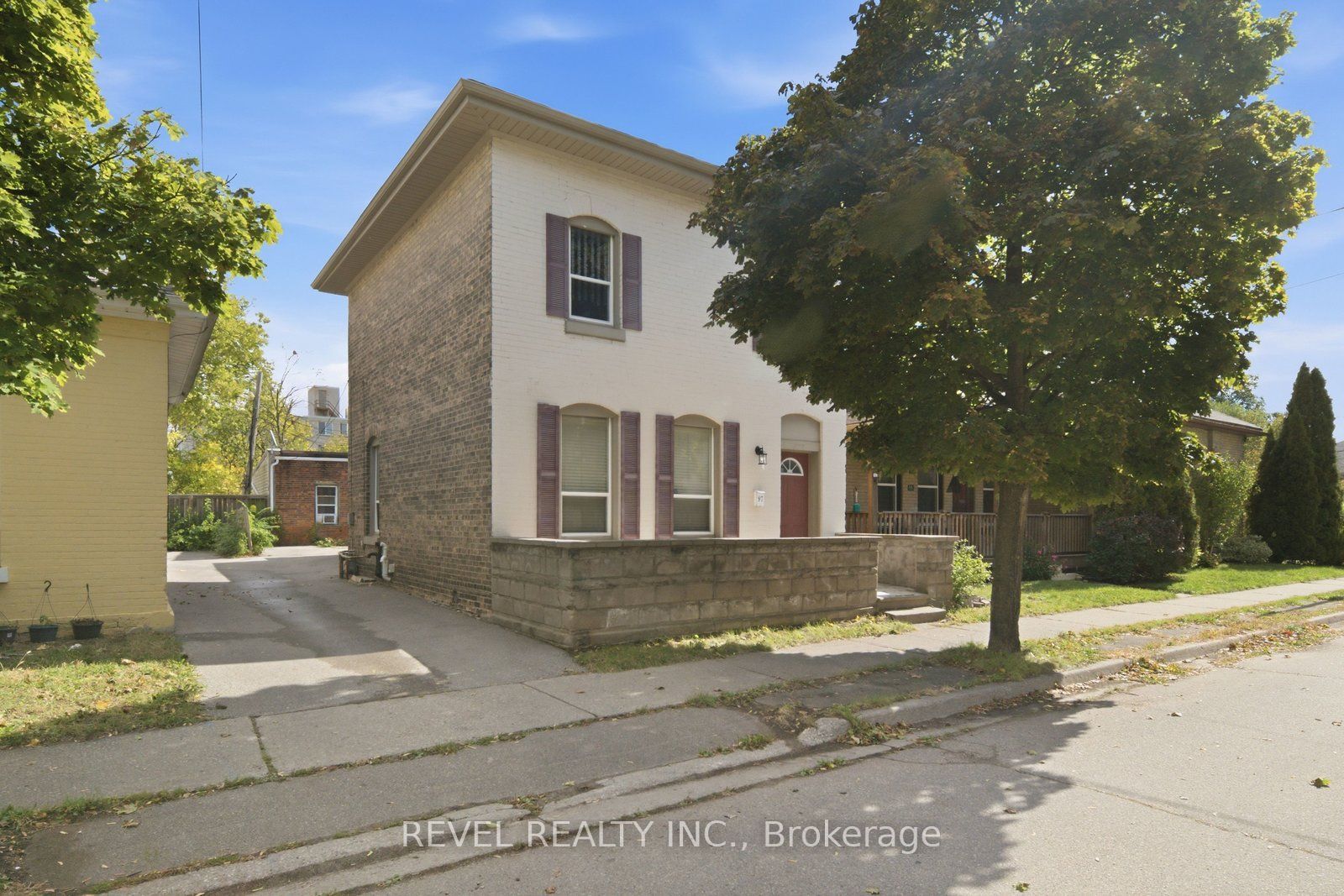97 Queen Street Property Photo 1