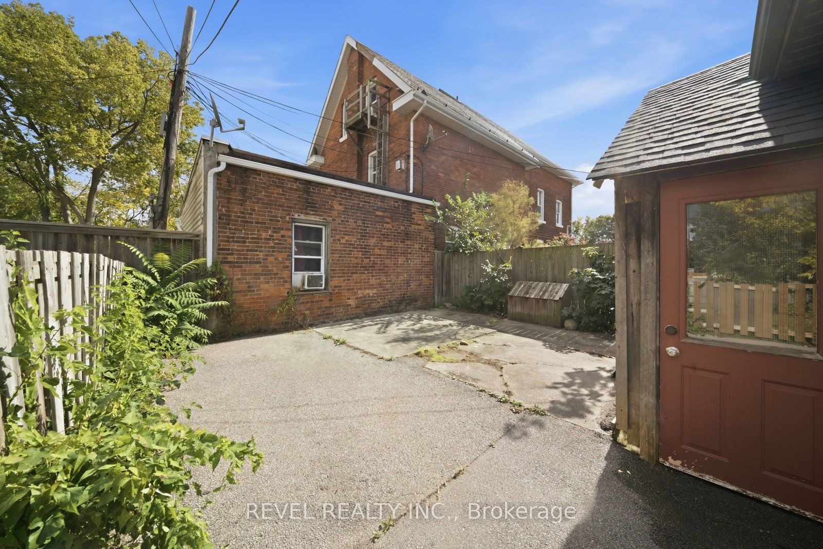 97 Queen Street Property Photo 19
