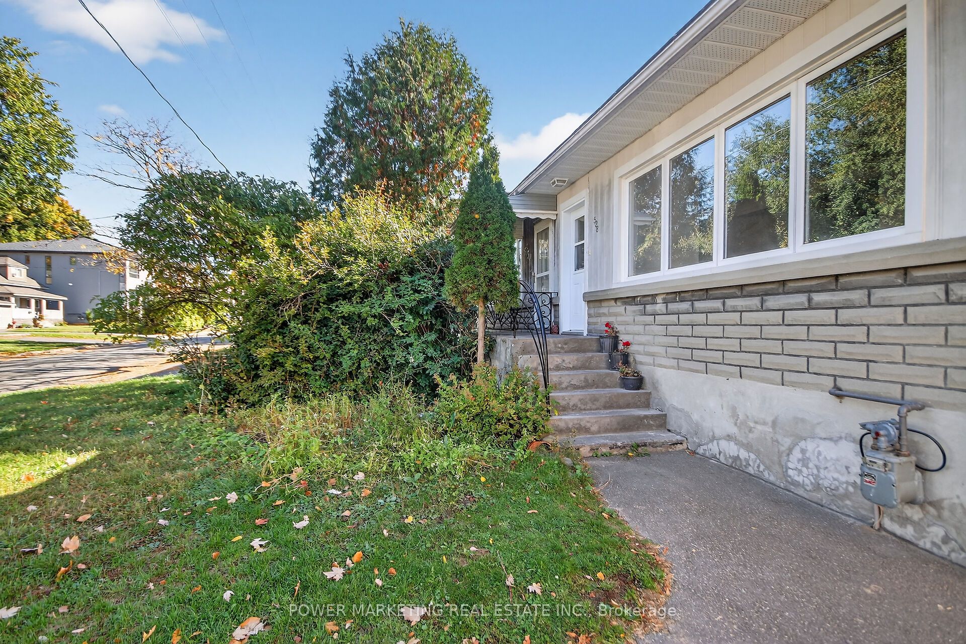 528 Mutual Street Property Photo 3