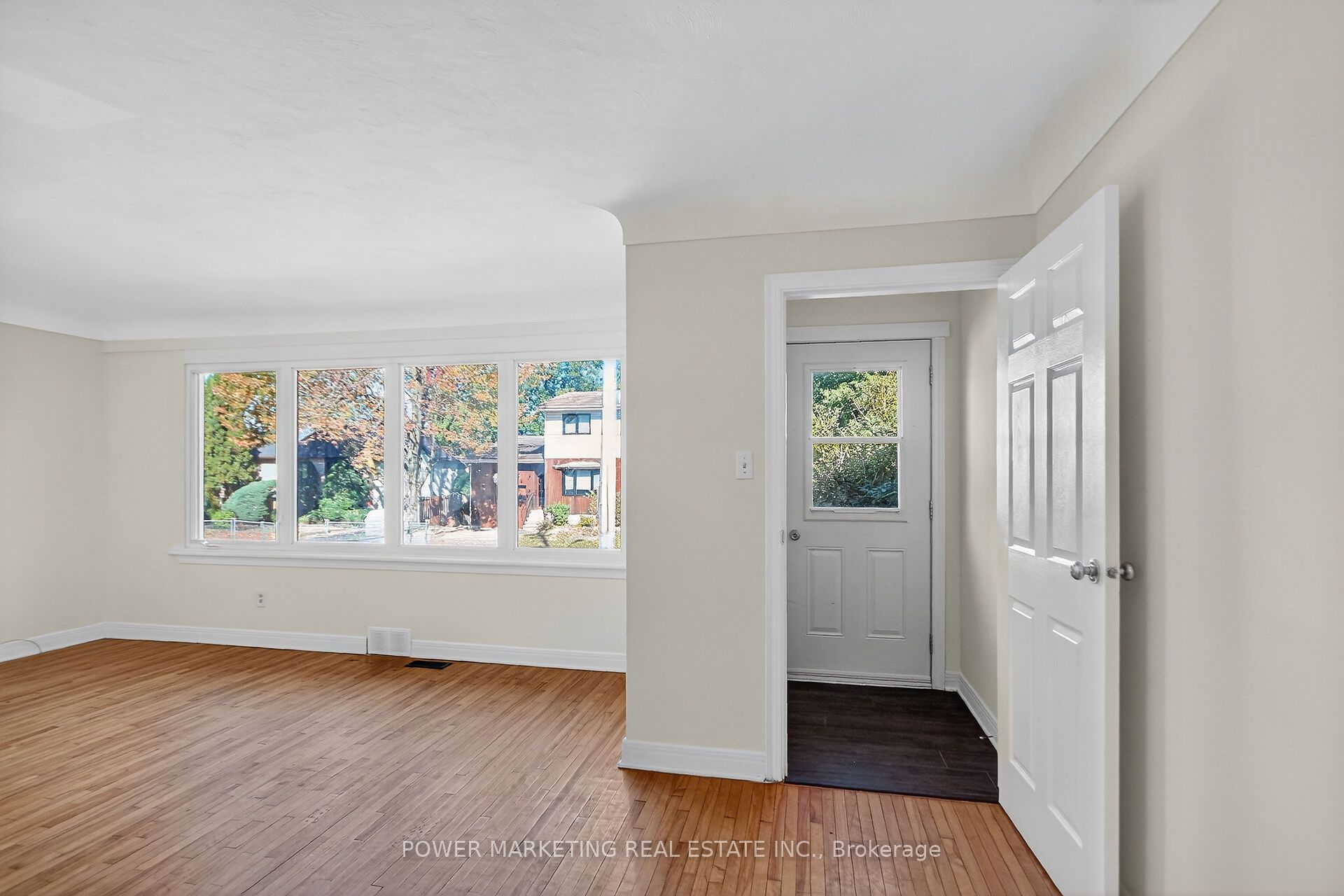 528 Mutual Street Property Photo 4