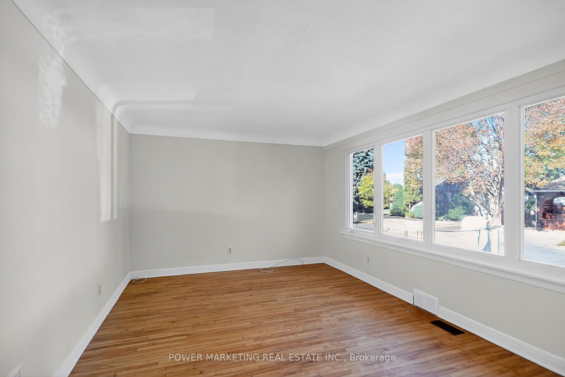 528 Mutual Street Property Photo 5