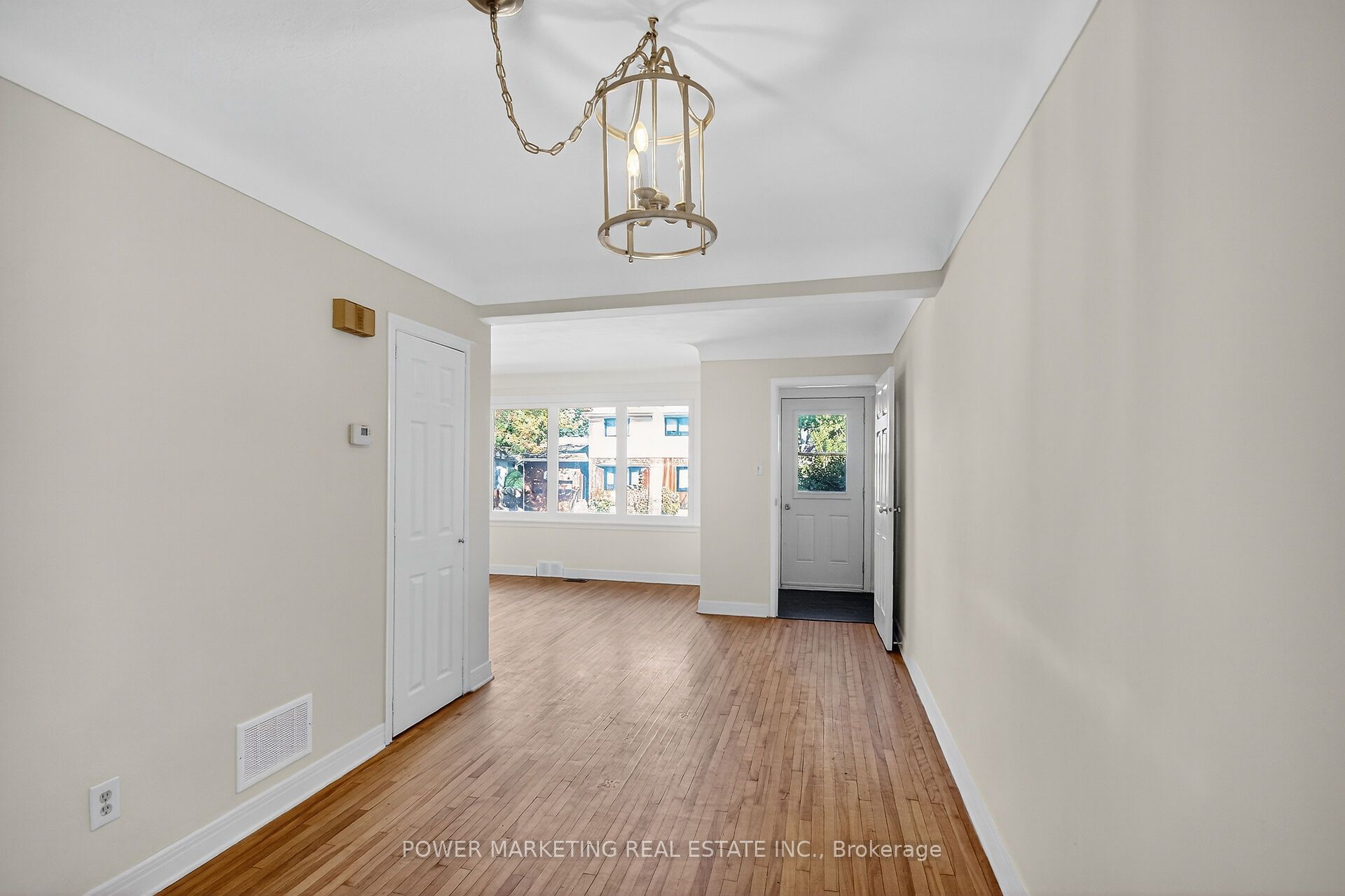 528 Mutual Street Property Photo 11