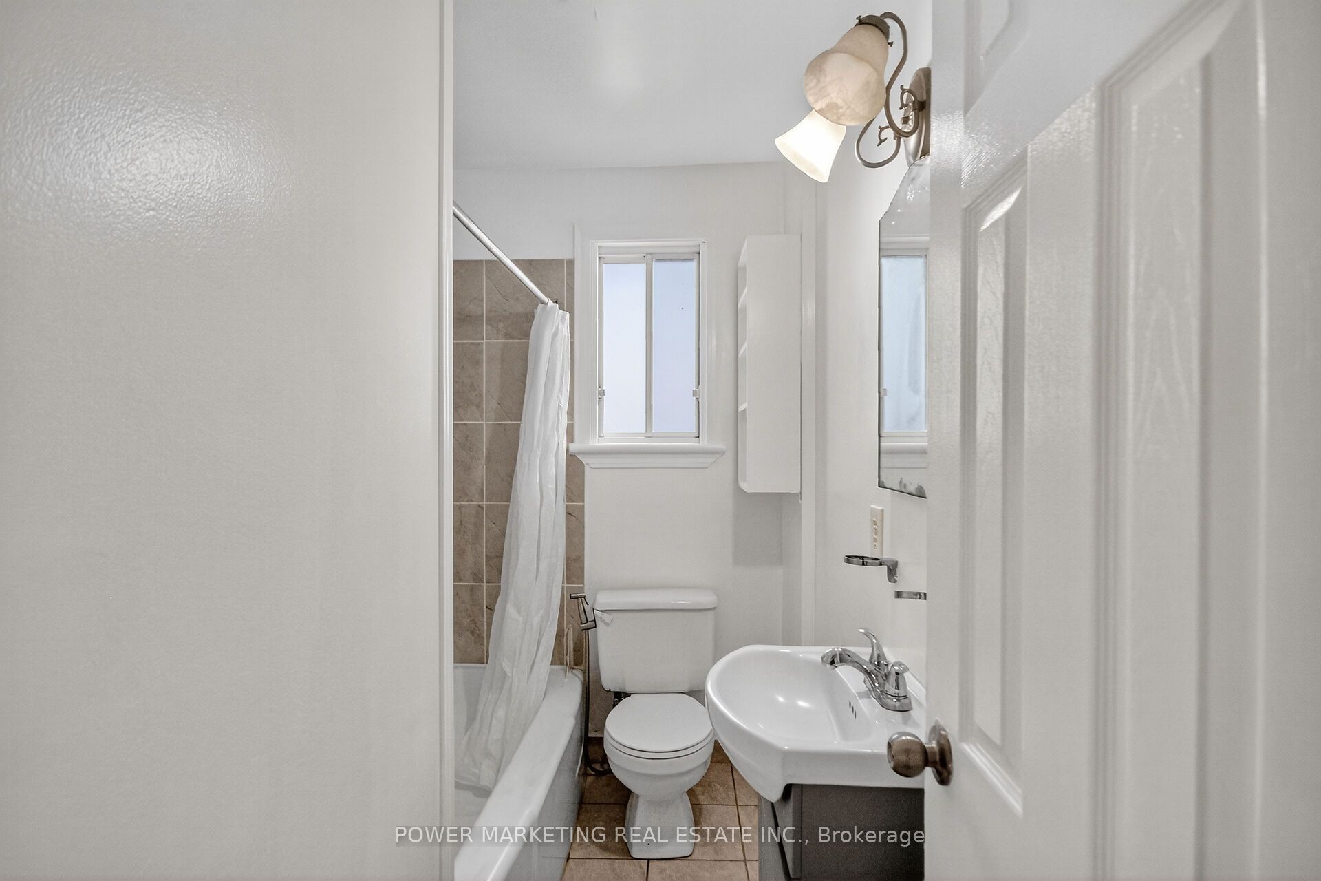 528 Mutual Street Property Photo 21