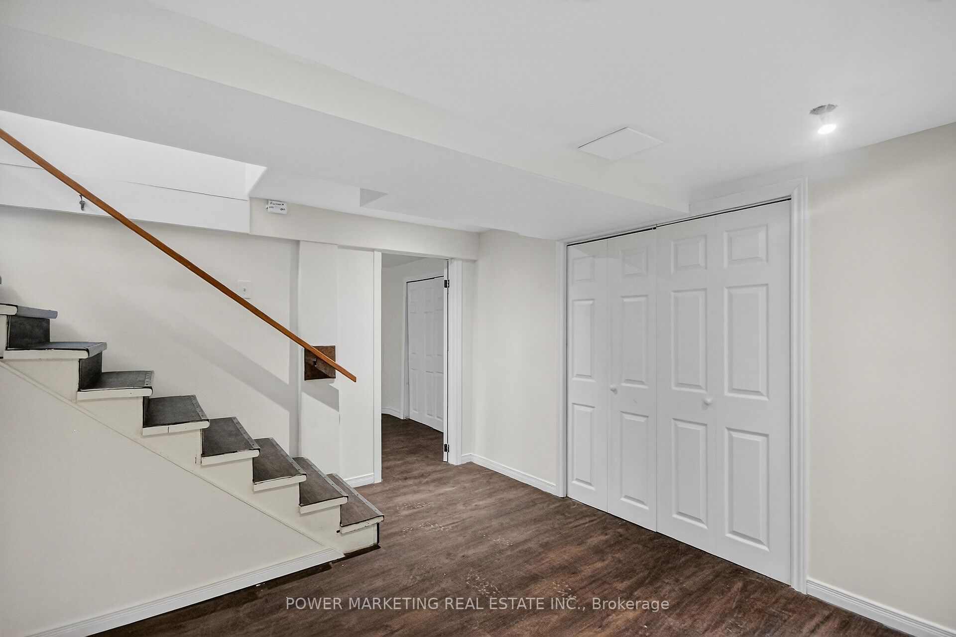 528 Mutual Street Property Photo 22