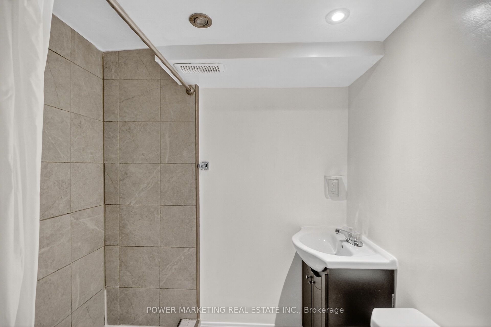 528 Mutual Street Property Photo 31