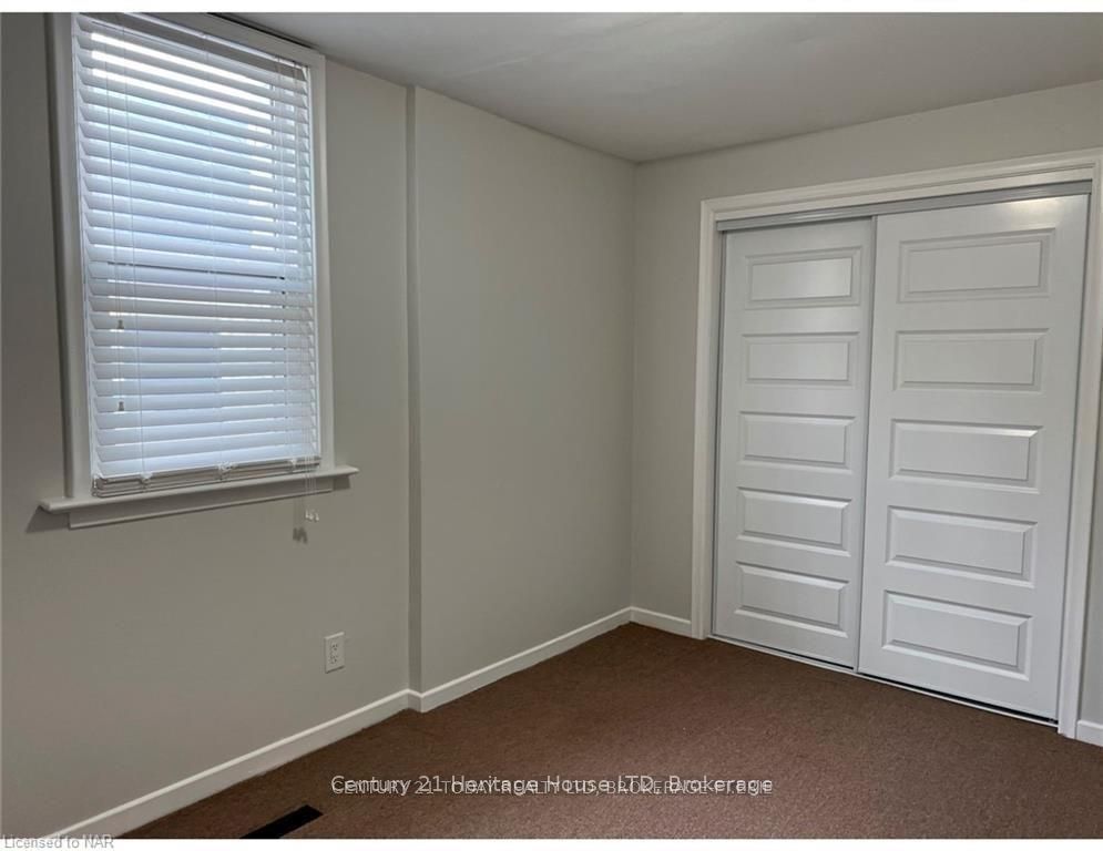 61 Phipps Street Lower Property Photo 9