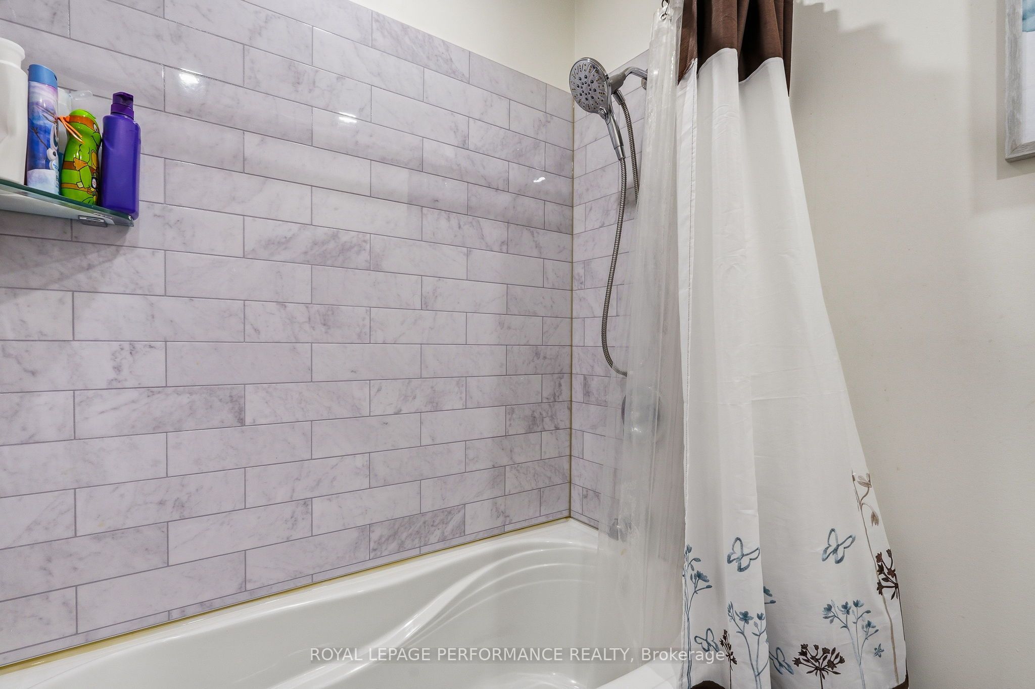 321 Sainte-anne Street Property Photo 19