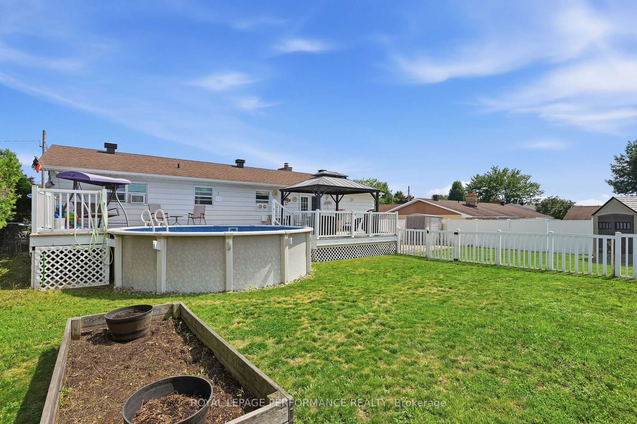 321 Sainte-anne Street Property Photo 29