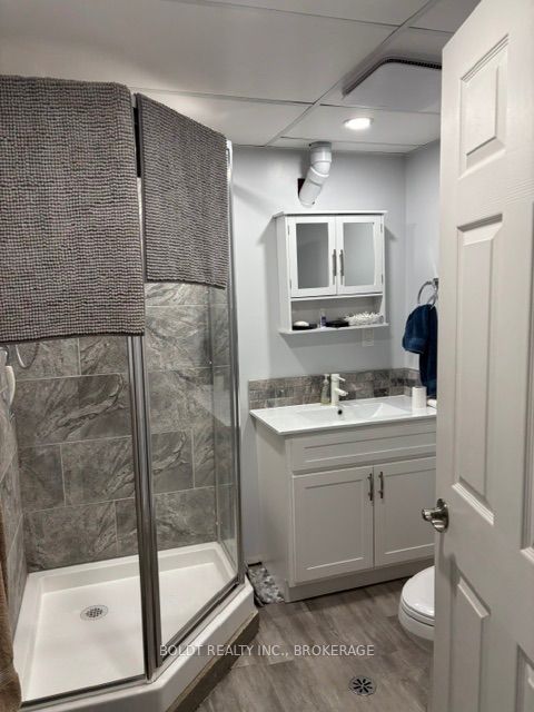 4354 Third Avenue Property Photo 4