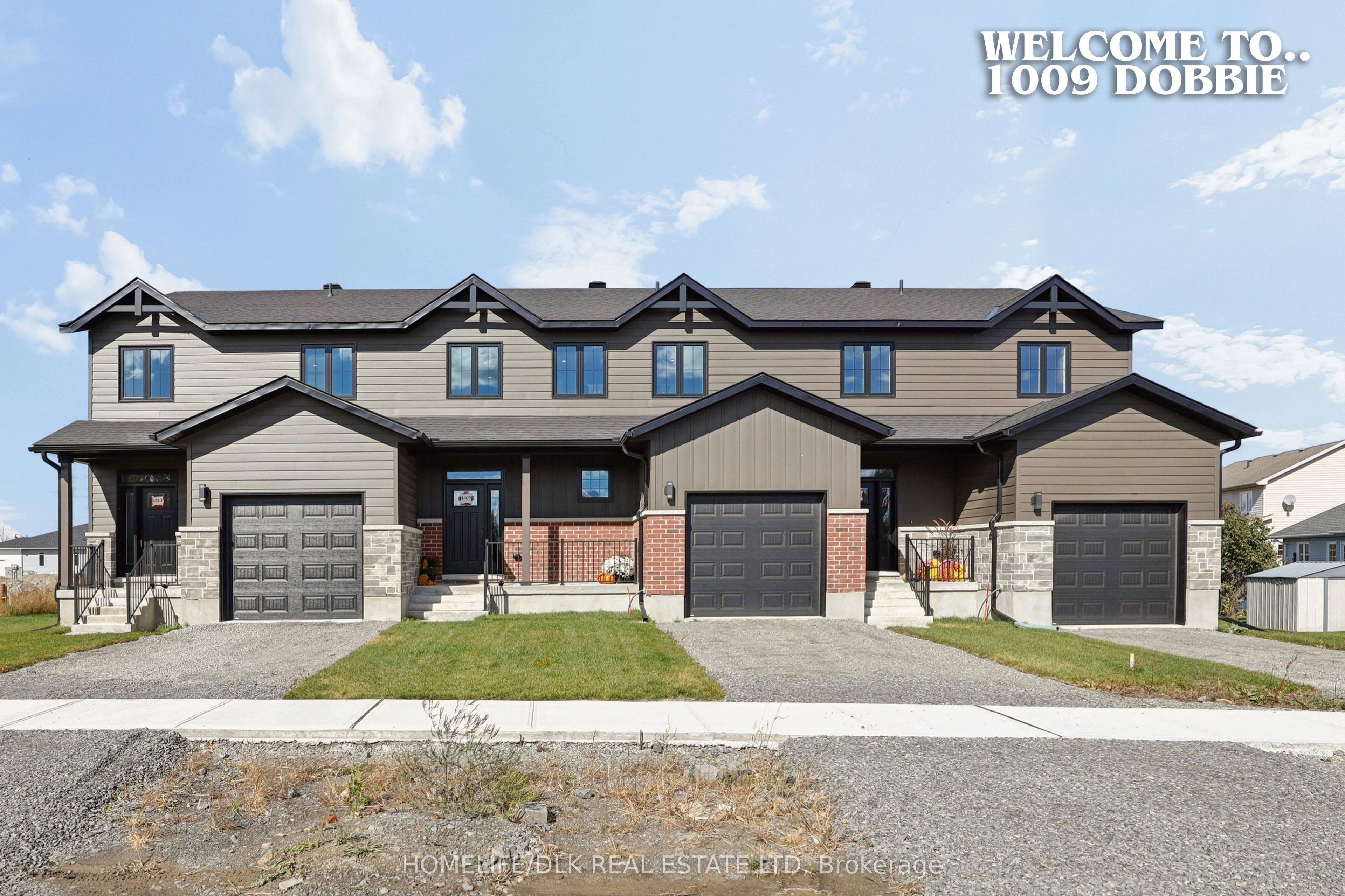1009 Dobbie Street Property Photo 1