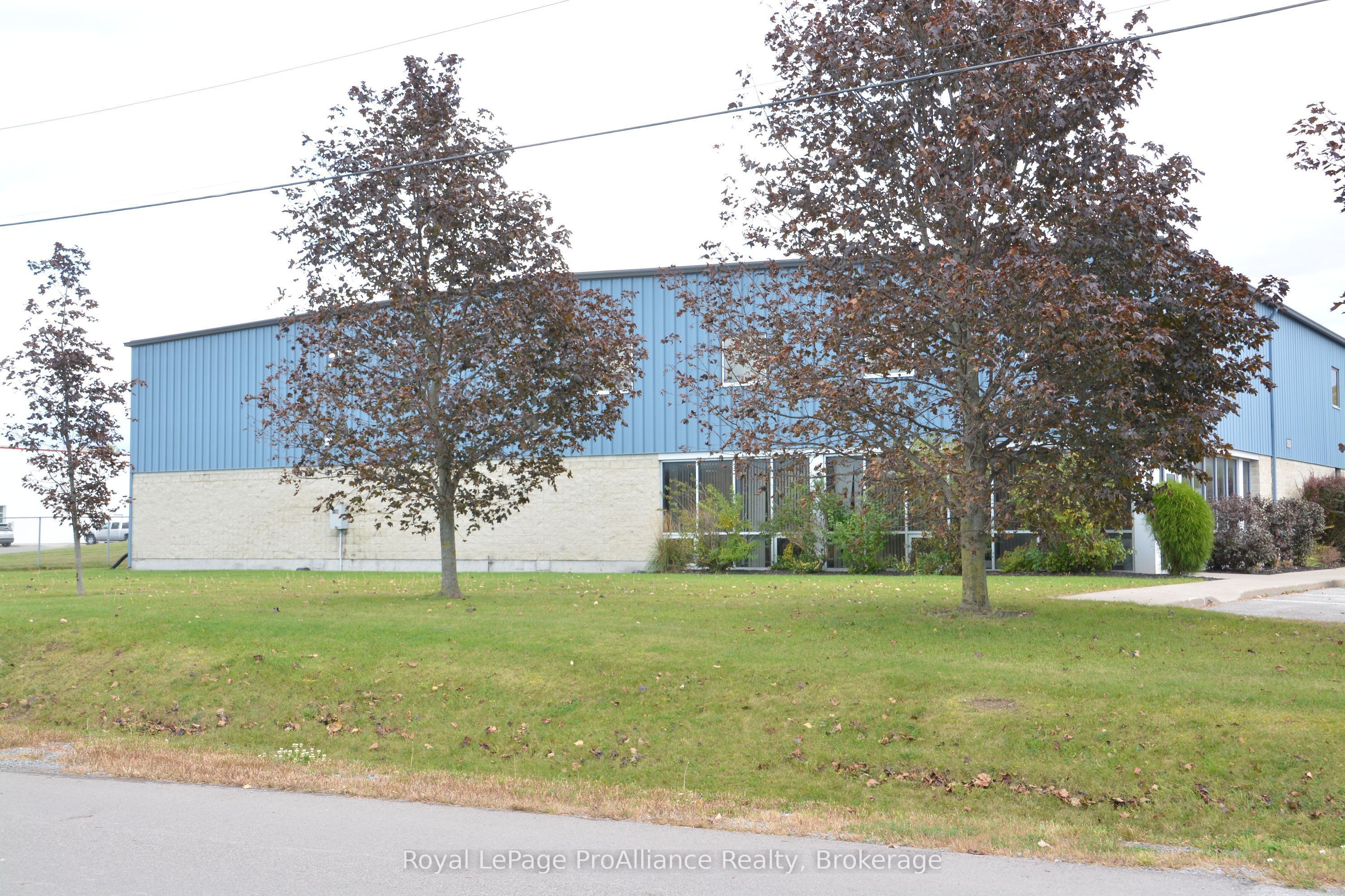 30 Huff Avenue Property Photo 8