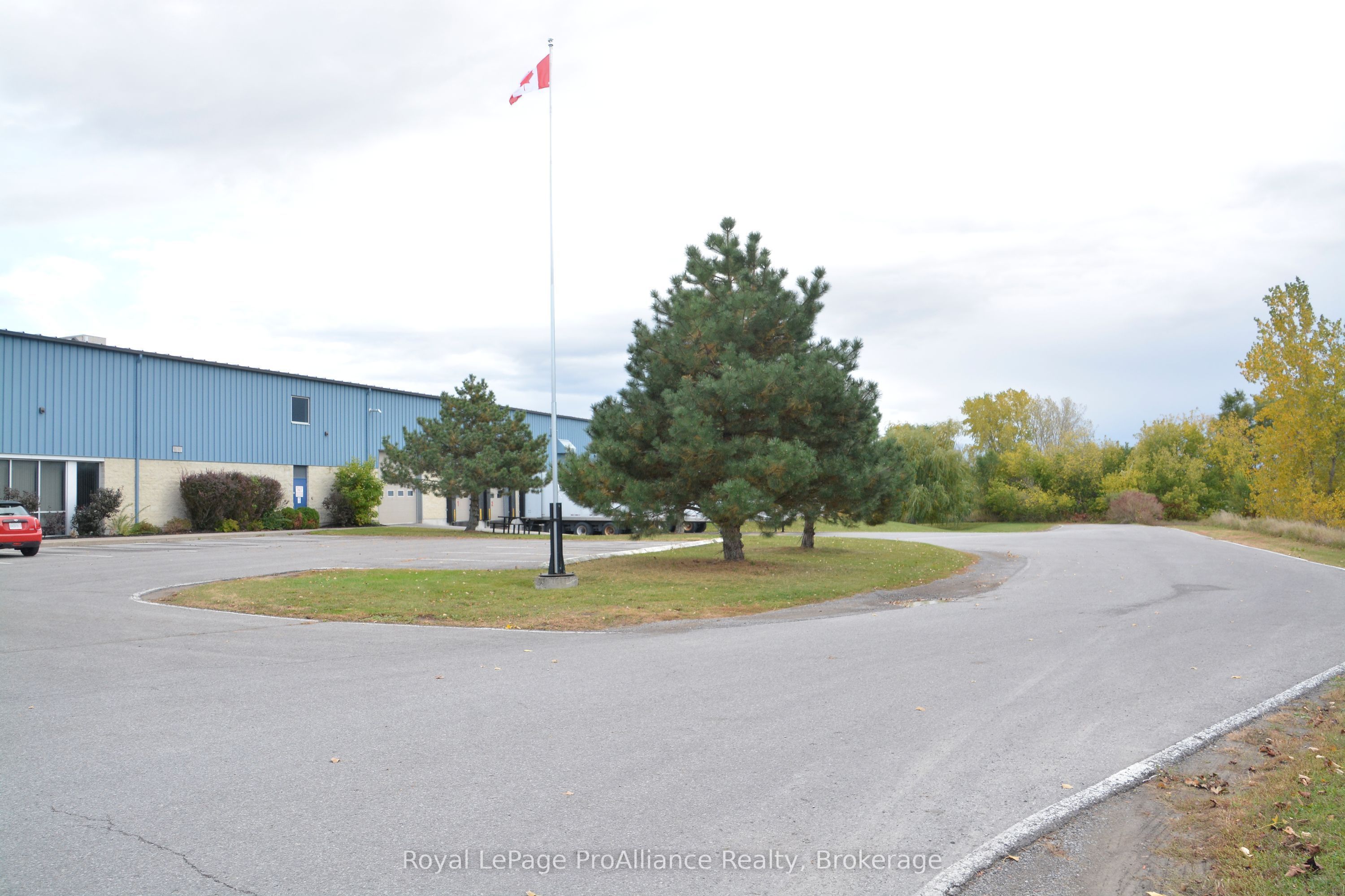 30 Huff Avenue Property Photo 13