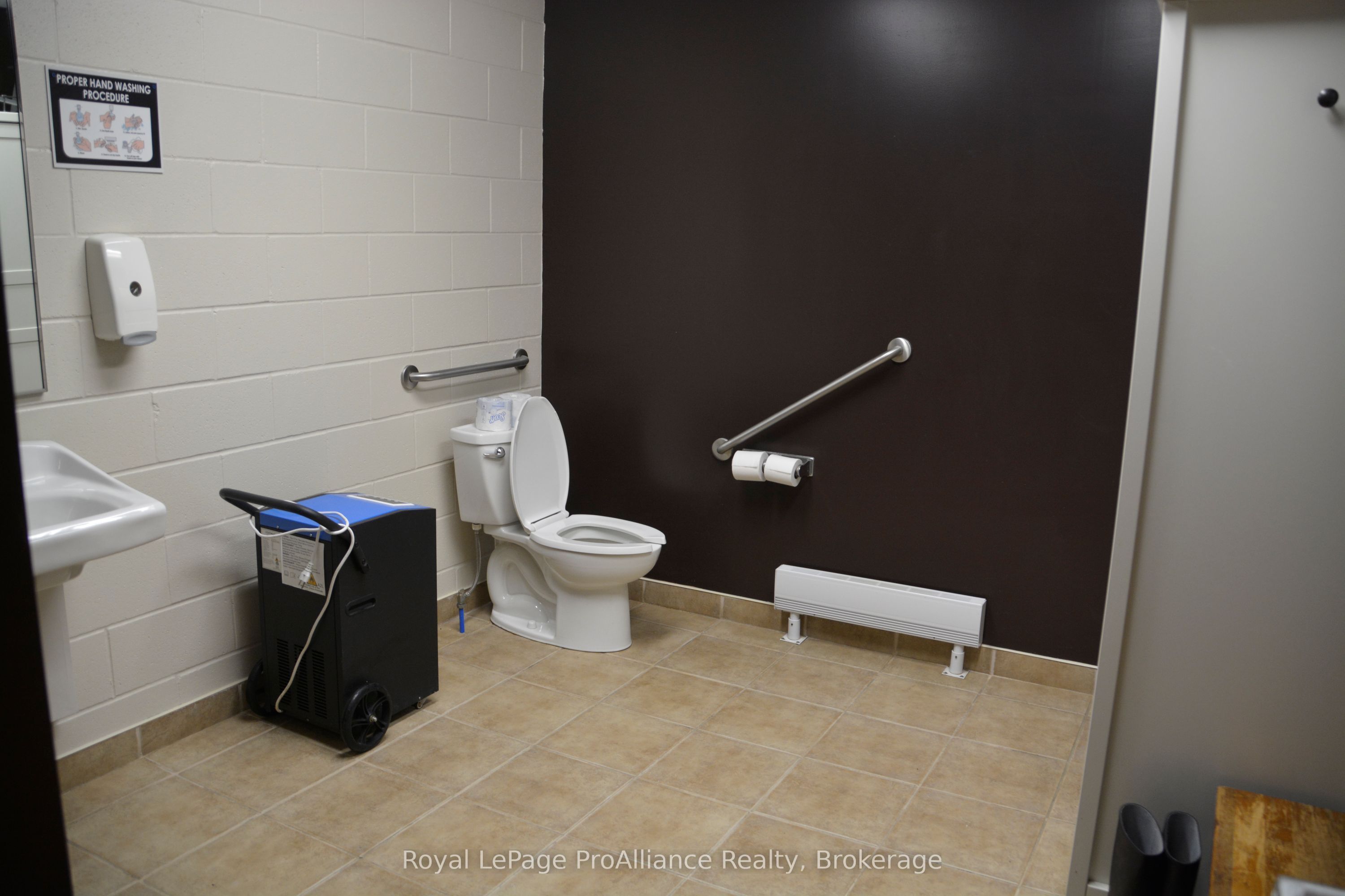 30 Huff Avenue Property Photo 45