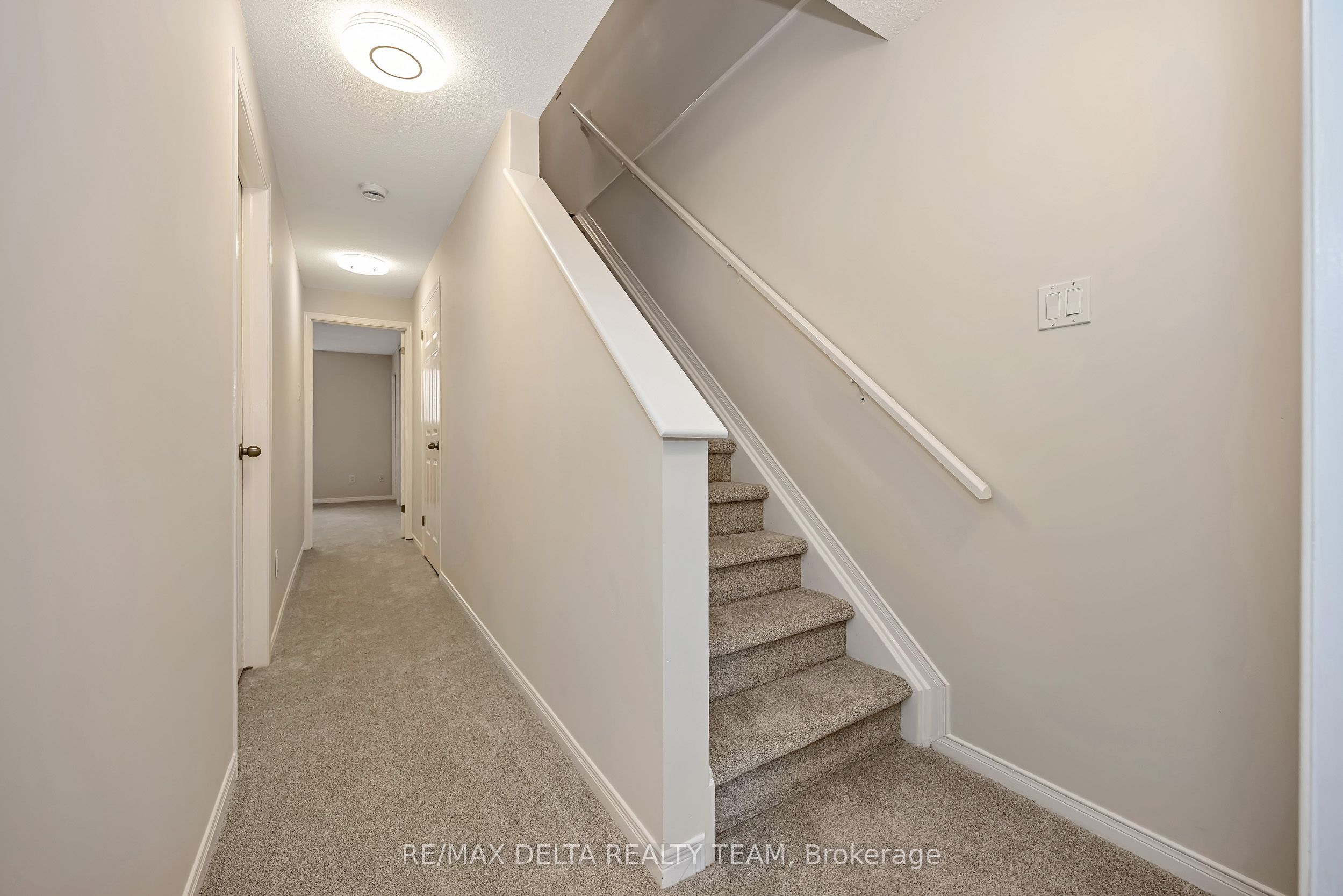 900 Longfields Drive Property Photo 17