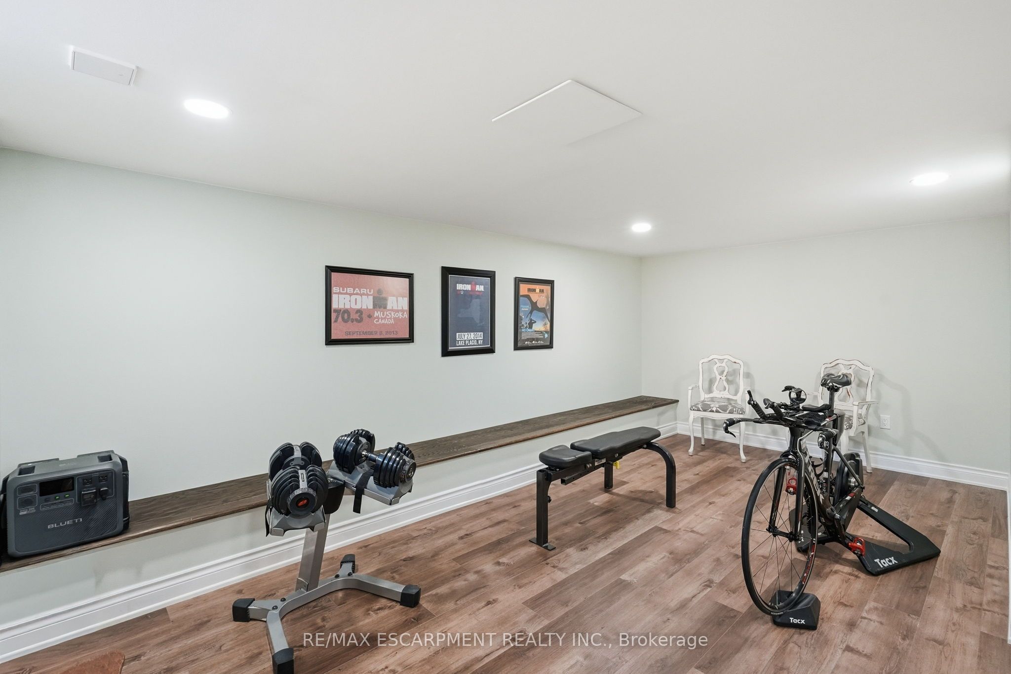 346 Hawkridge Avenue Property Photo 39